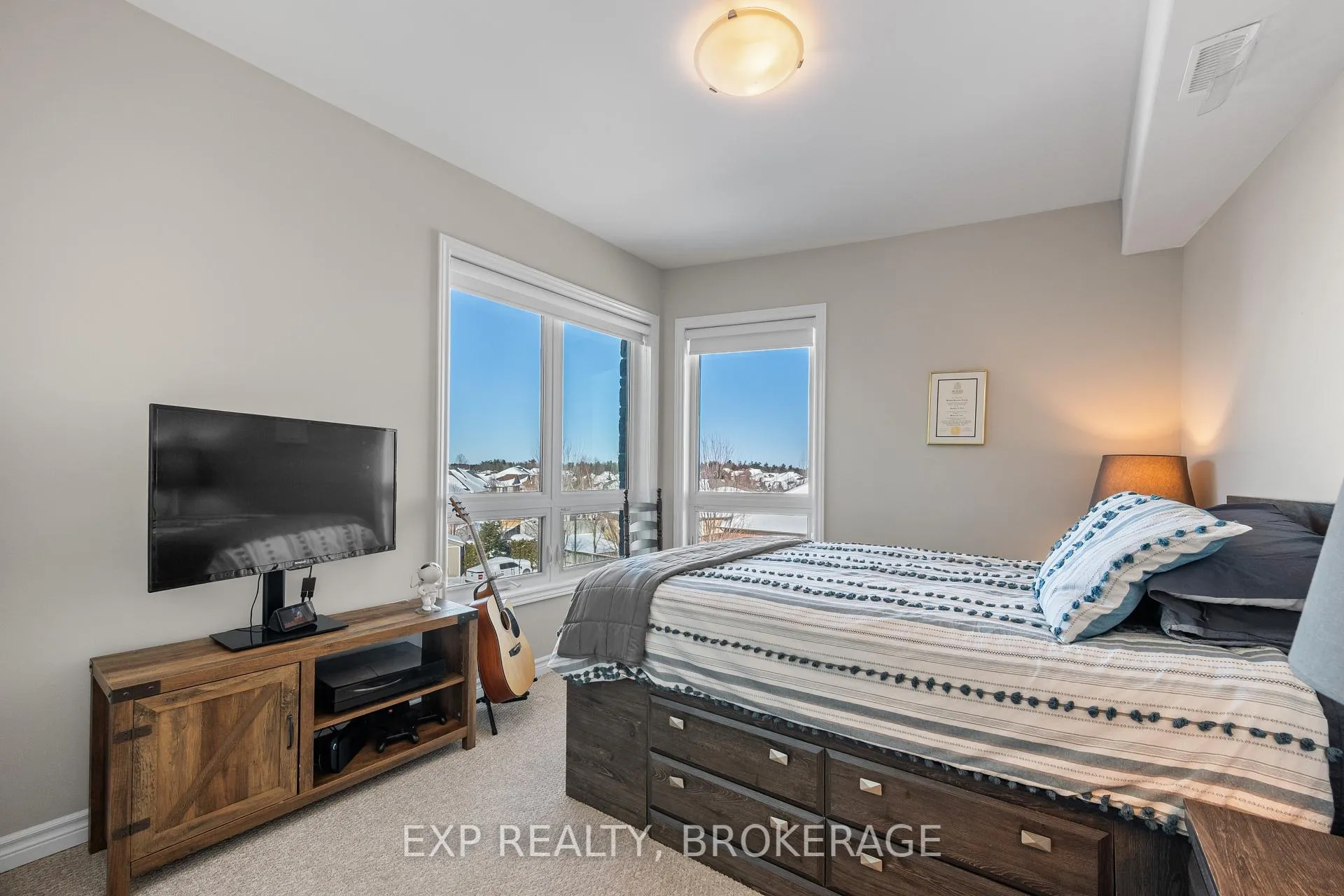 Photo 12 of Unit 307, 740 Augusta Drive, Kingston, City Northwest — HOMEH