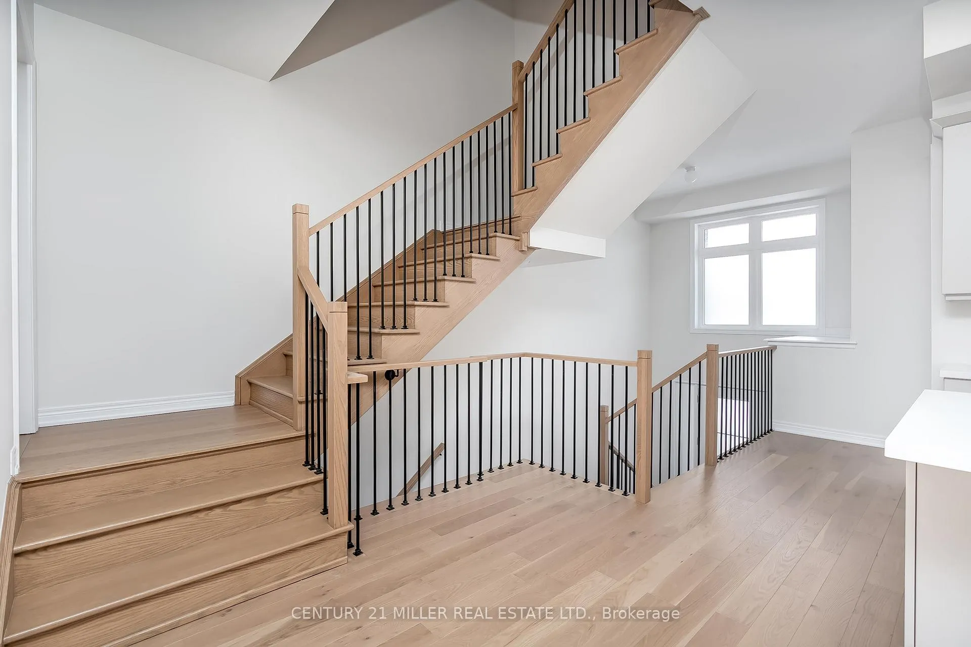 Photo 21 of 3193 Sixth Line, Oakville, Glenorchy — HOMEH