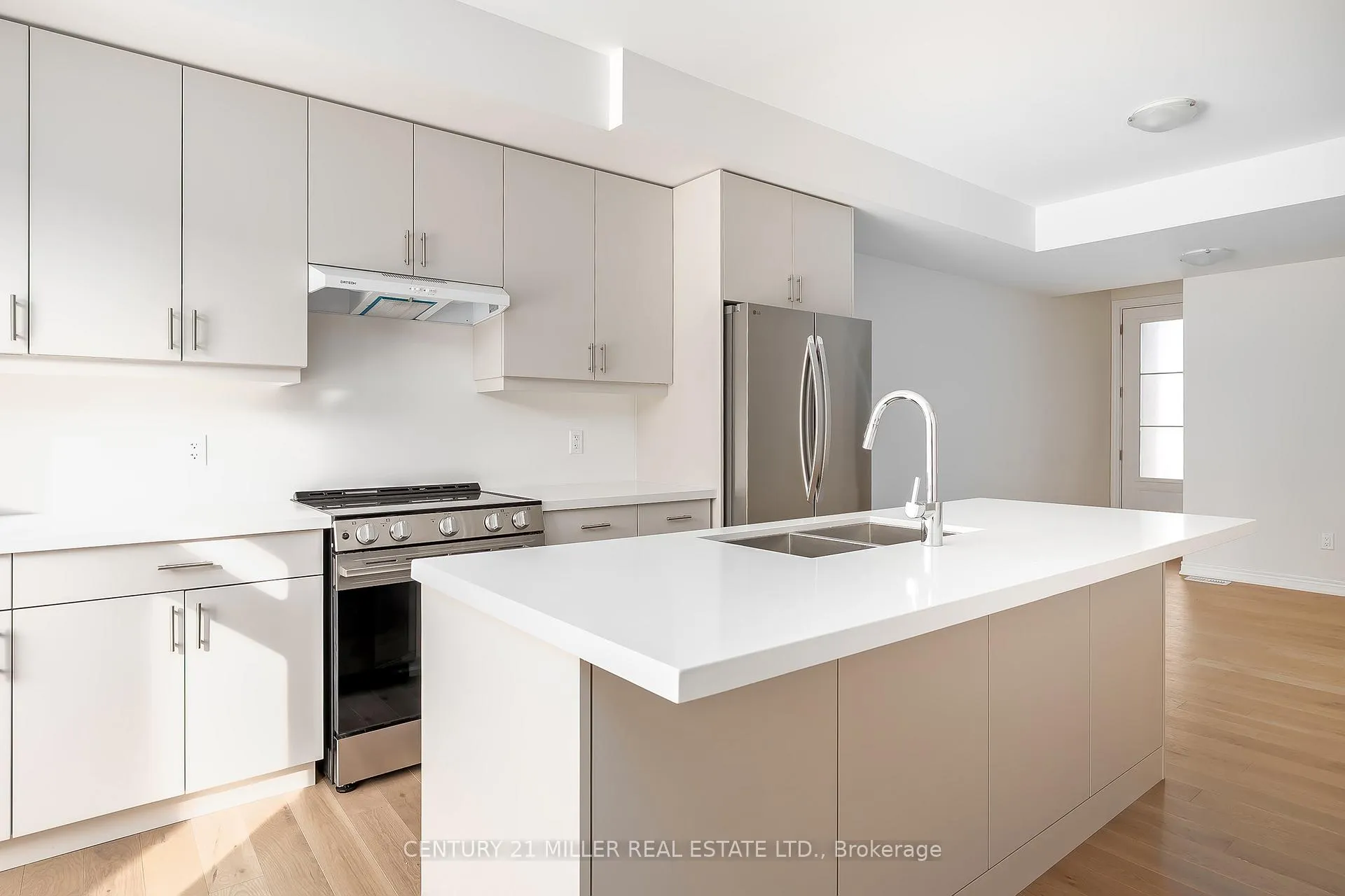 Photo 39 of 3193 Sixth Line, Oakville, Glenorchy — HOMEH