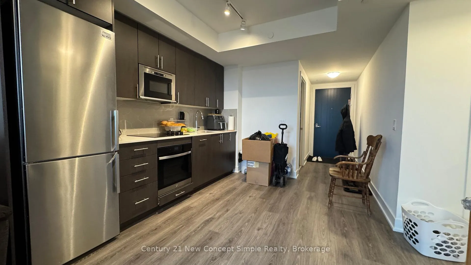 Photo 3 of Unit 1703, 2545 Simcoe Street N, Oshawa, Windfields — HOMEH