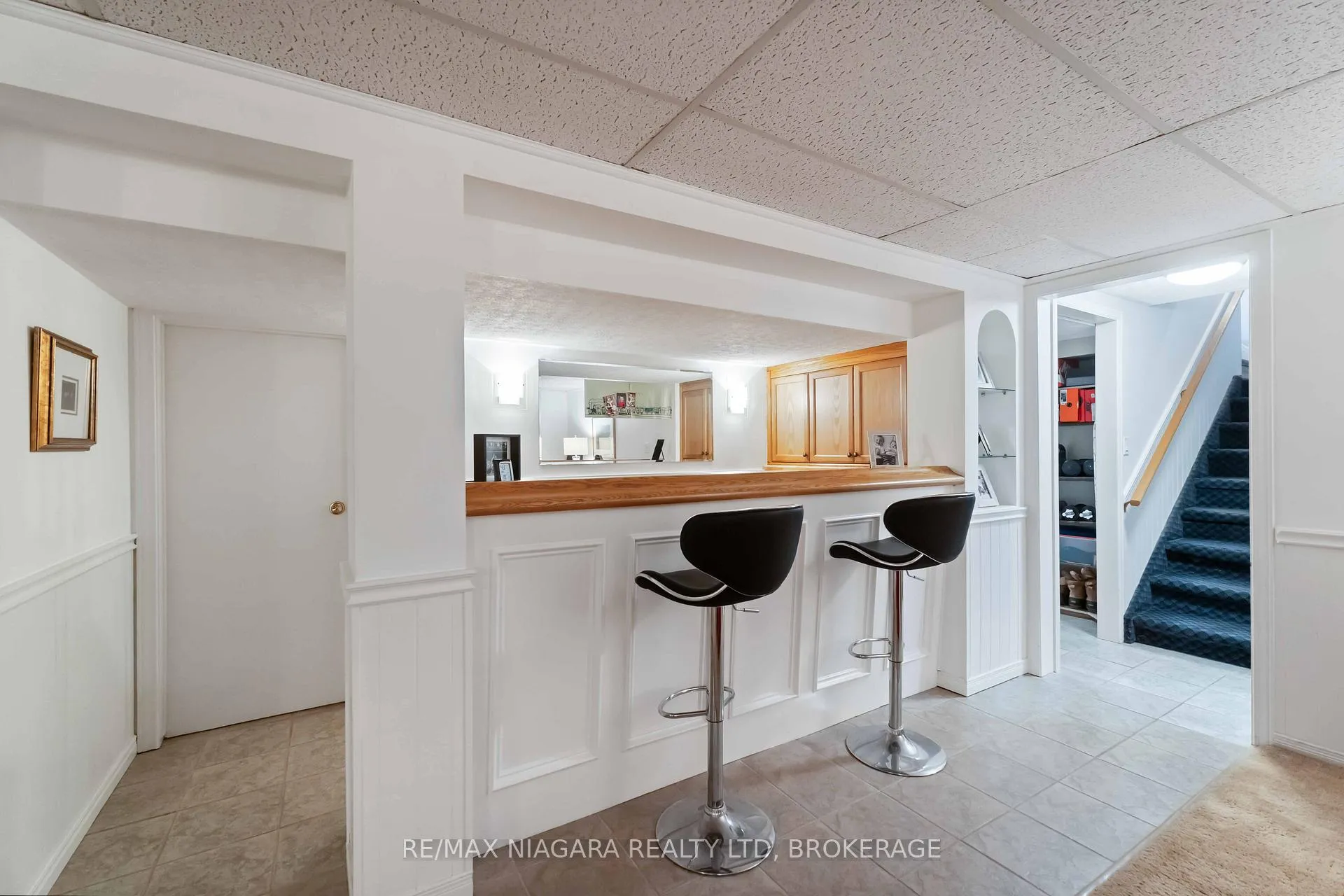 Photo 12 of 2921 Gail Avenue, Niagara Falls, Church's Lane — HOMEH