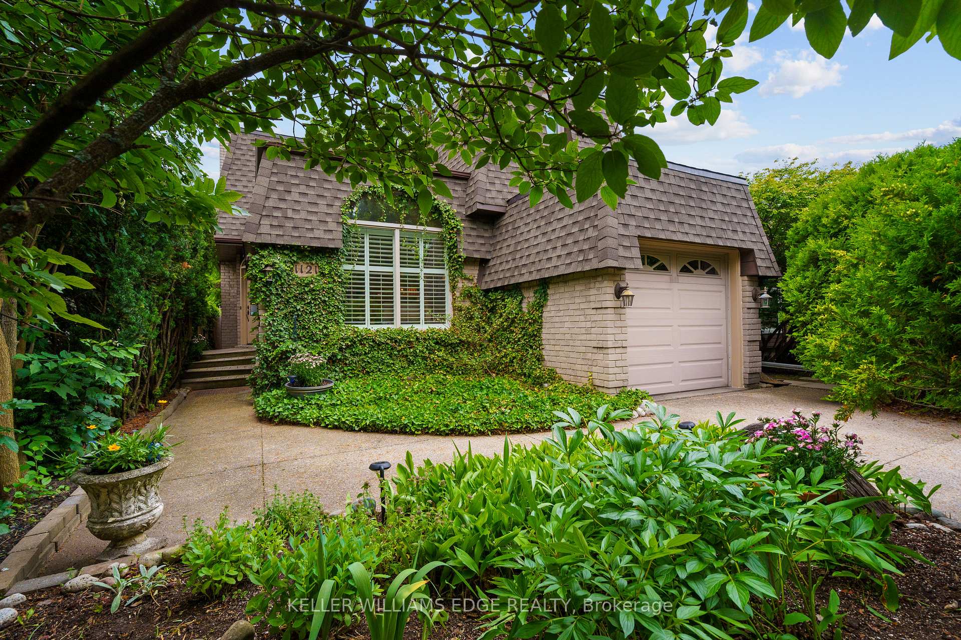 Photo 1 of 1121 Stephenson Drive, Burlington, Brant — HOMEH