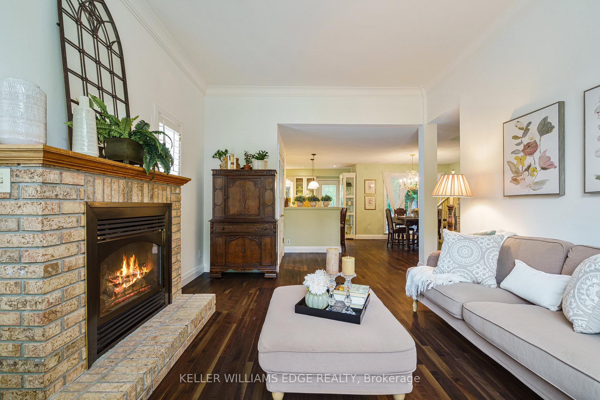 Photo 4 of 1121 Stephenson Drive, Burlington, Brant — HOMEH