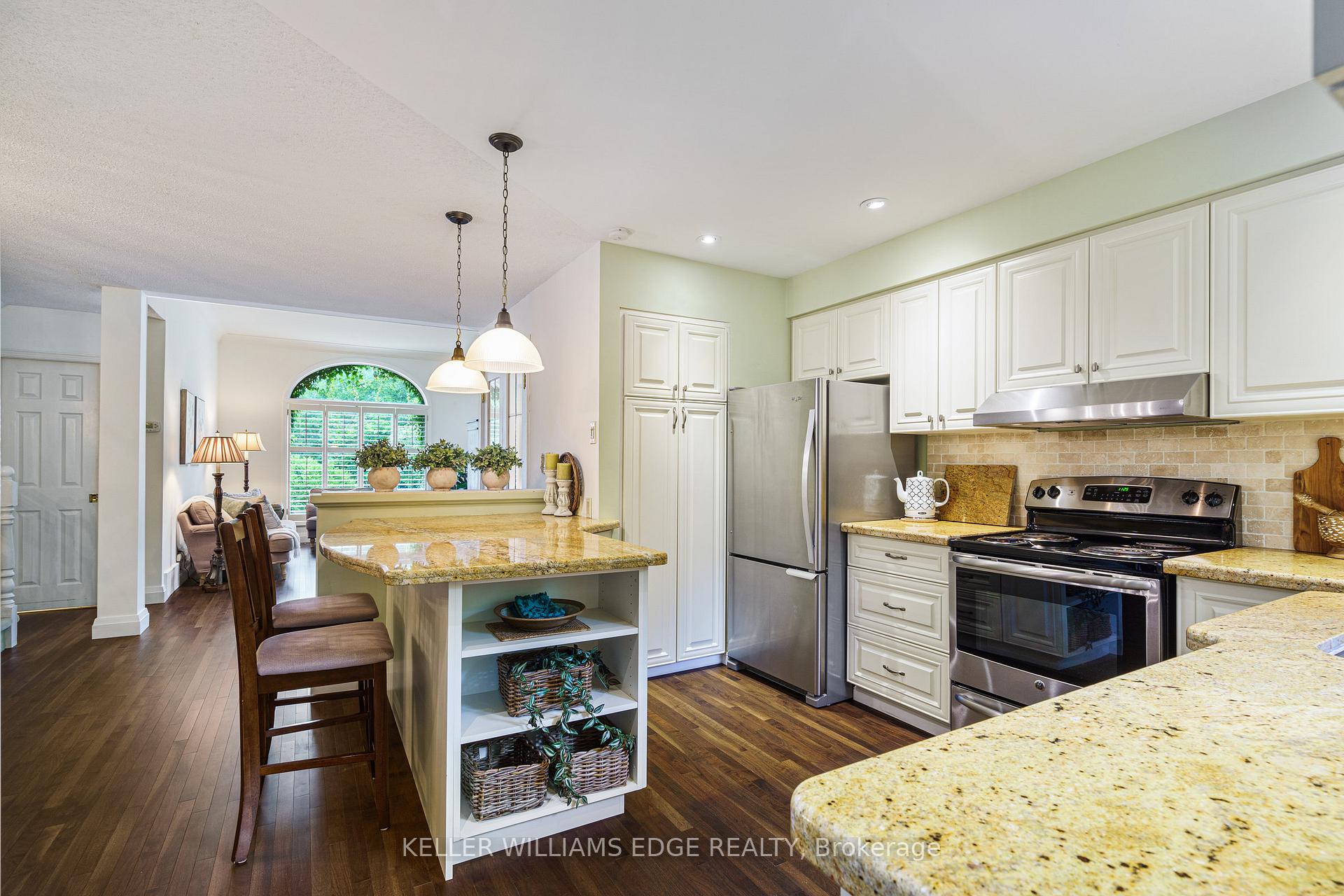 Photo 17 of 1121 Stephenson Drive, Burlington, Brant — HOMEH