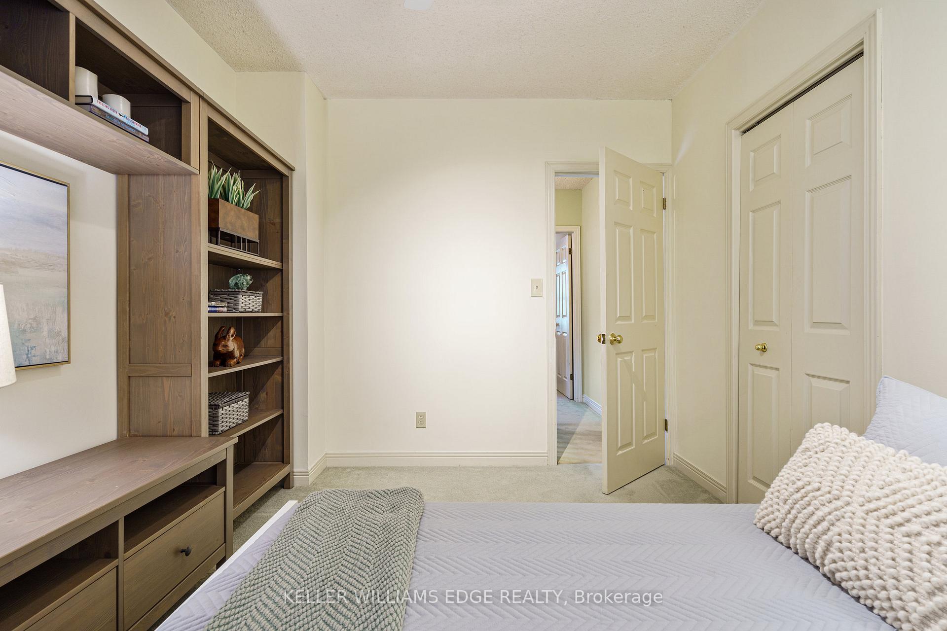 Photo 16 of 1121 Stephenson Drive, Burlington, Brant — HOMEH