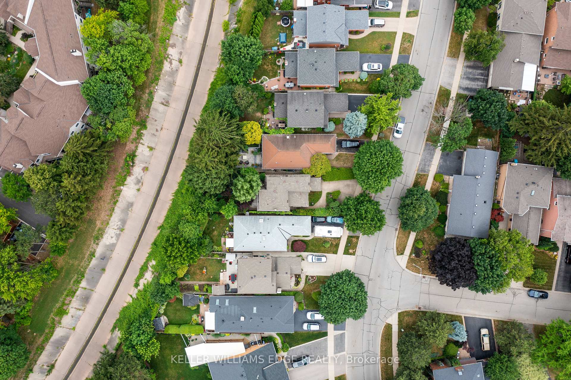 Photo 31 of 1121 Stephenson Drive, Burlington, Brant — HOMEH