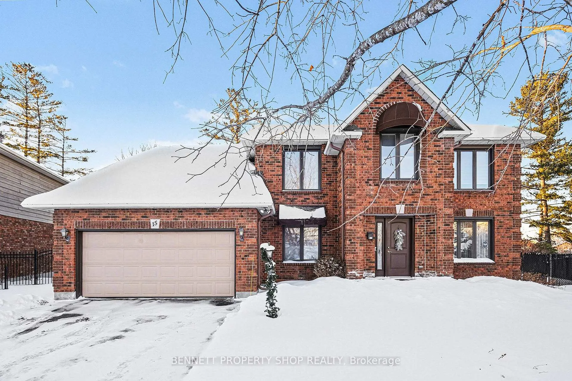 Front of 15 Brandy Creek Crescent