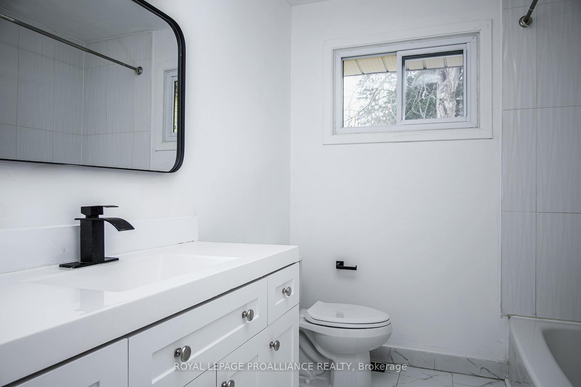 Photo 19 of 86 Wallbridge Crescent, Belleville, Belleville Ward — HOMEH
