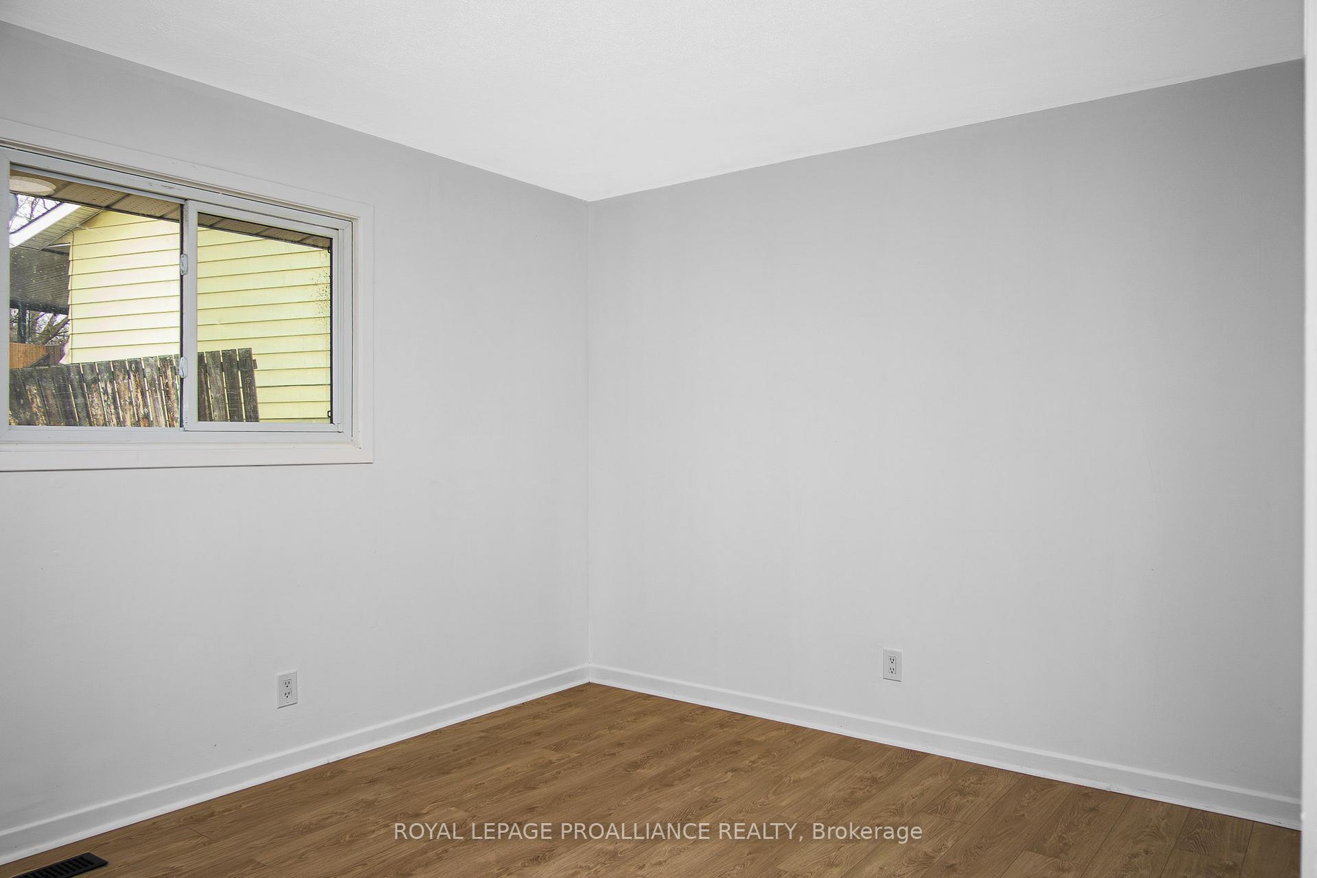 Photo 21 of 86 Wallbridge Crescent, Belleville, Belleville Ward — HOMEH