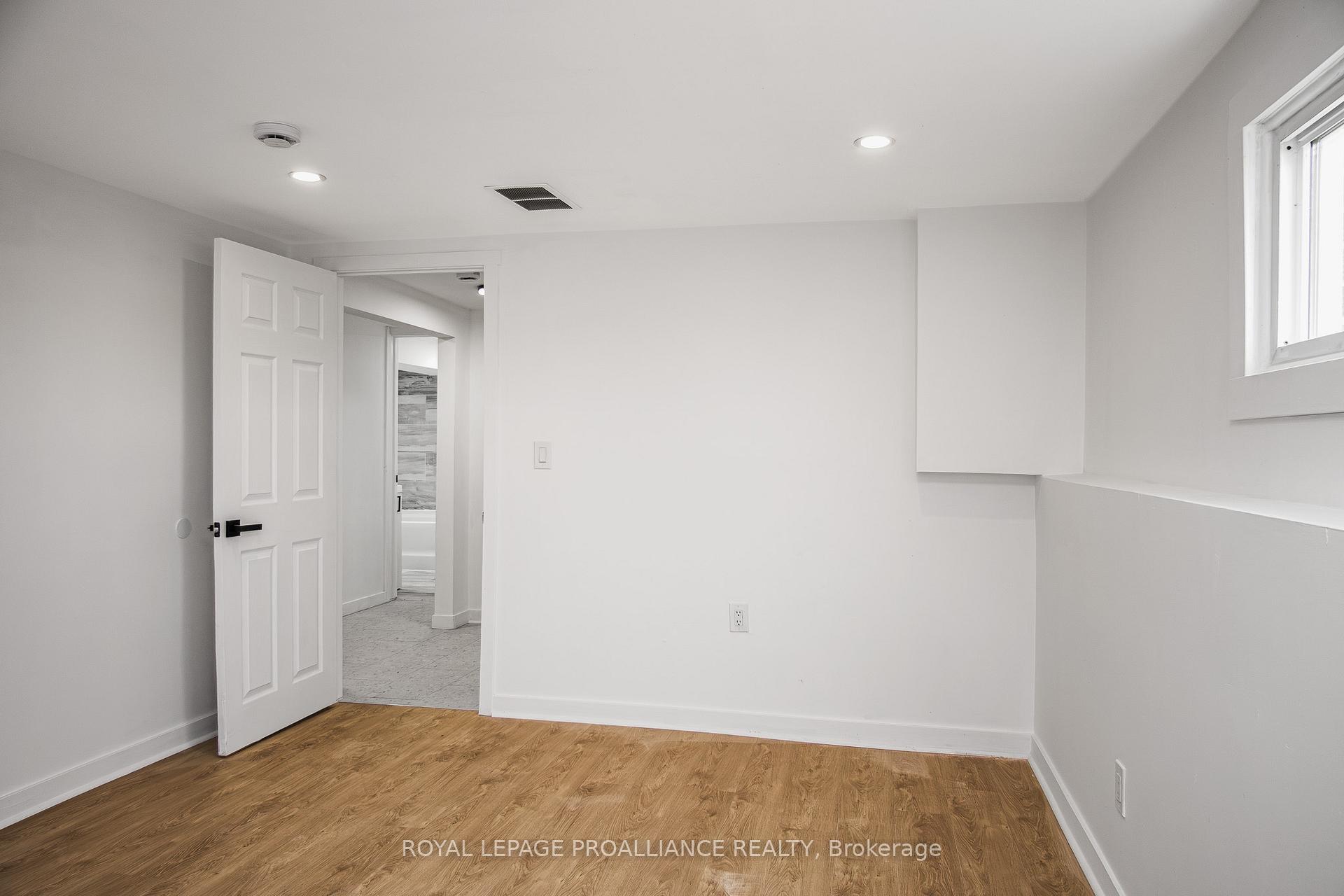 Photo 36 of 86 Wallbridge Crescent, Belleville, Belleville Ward — HOMEH