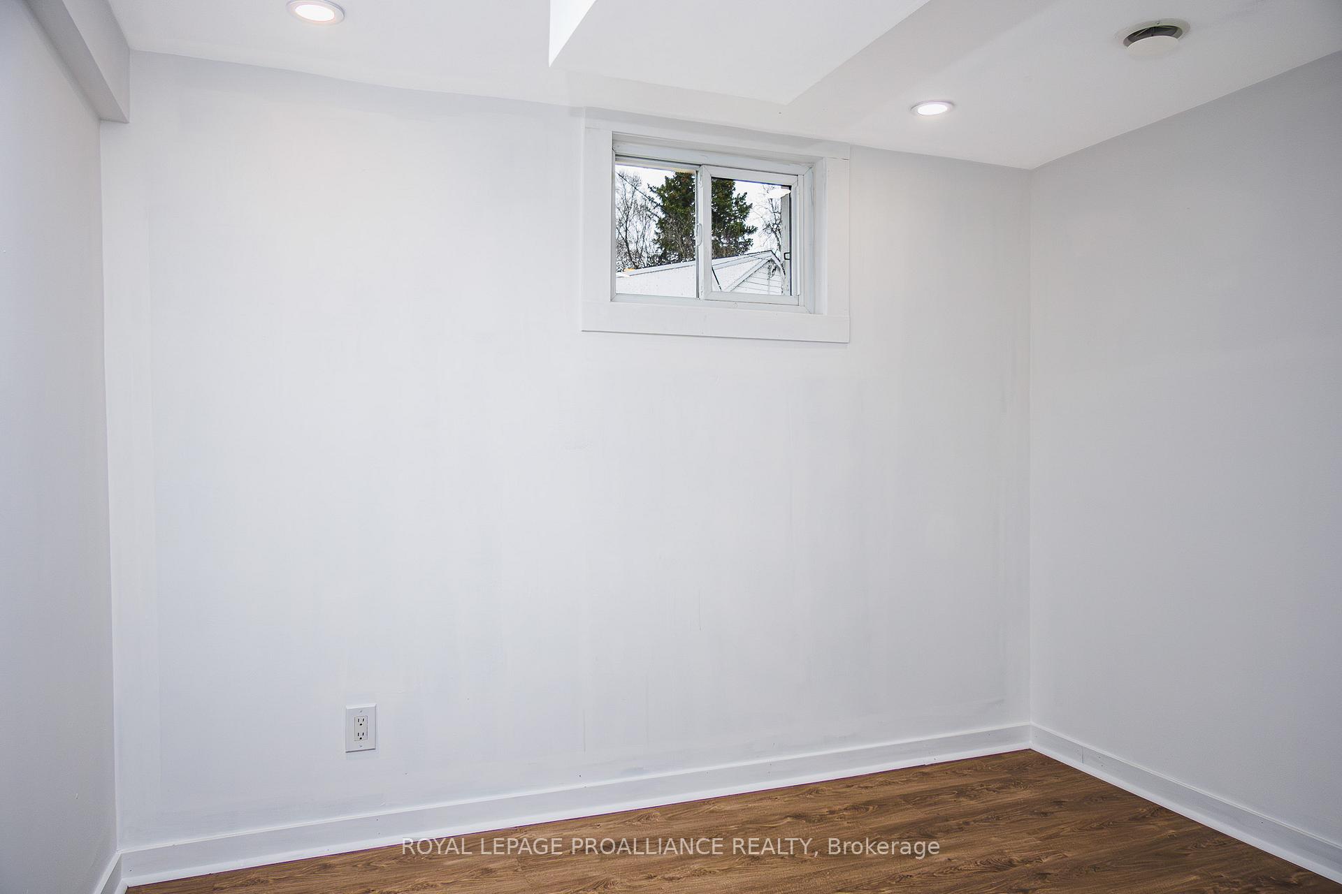 Photo 37 of 86 Wallbridge Crescent, Belleville, Belleville Ward — HOMEH