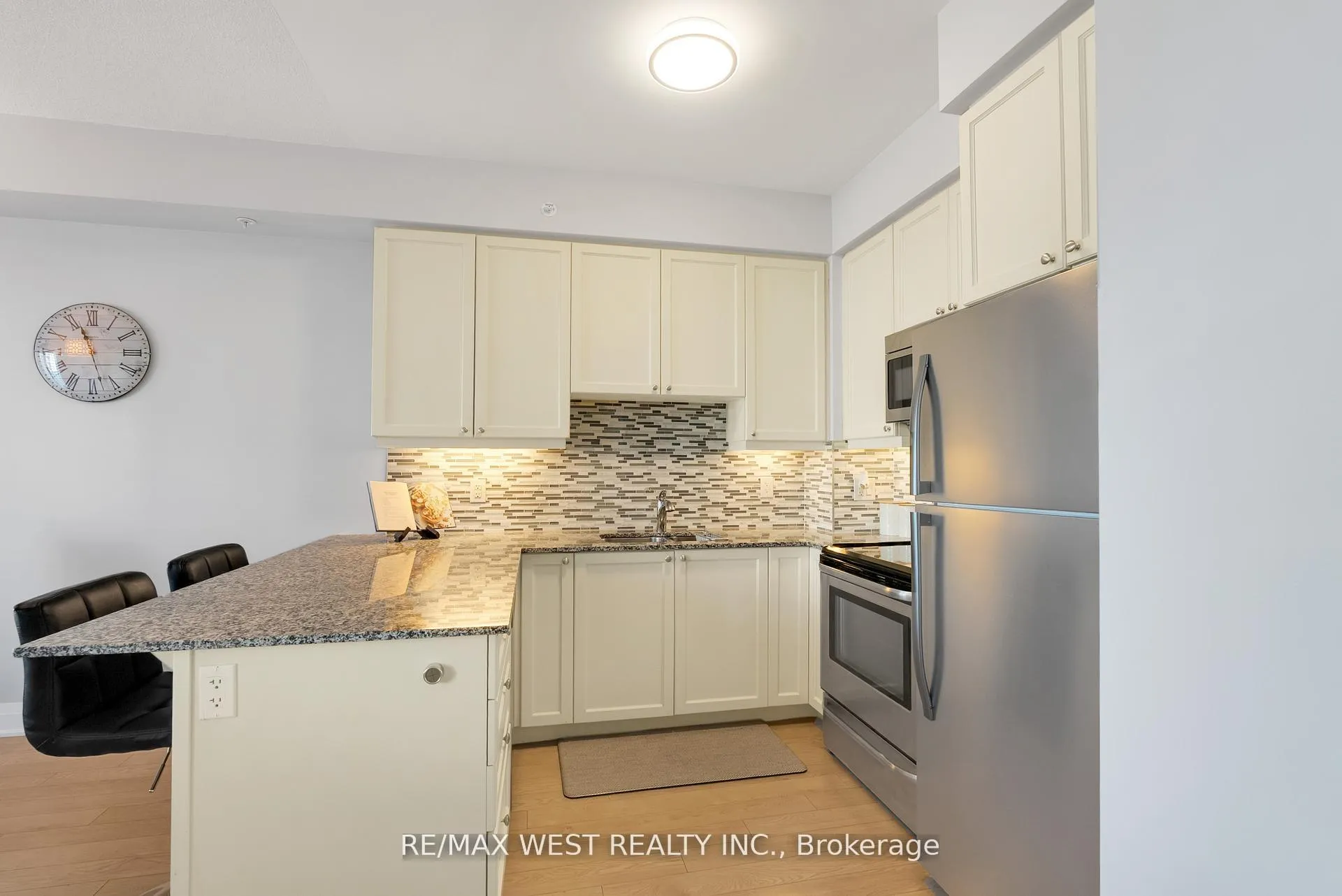 Photo 10 of Unit 710, 24 Woodstream Boulevard, Vaughan, Vaughan Grove — HOMEH
