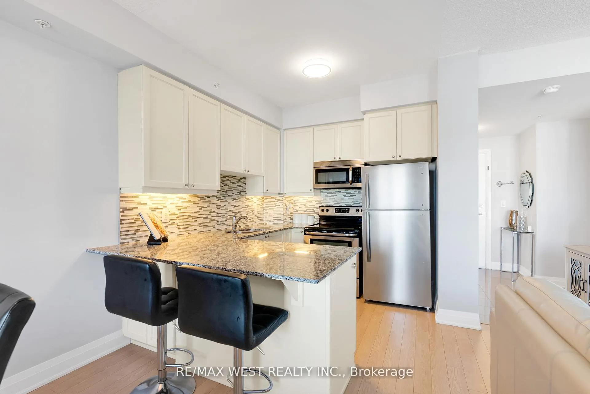Photo 11 of Unit 710, 24 Woodstream Boulevard, Vaughan, Vaughan Grove — HOMEH