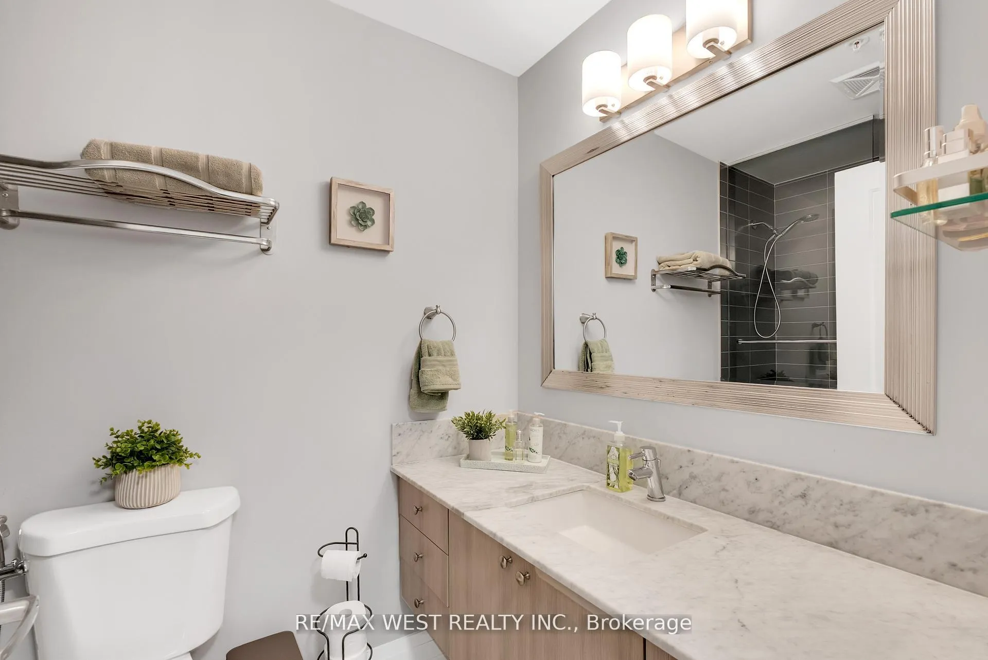 Photo 17 of Unit 710, 24 Woodstream Boulevard, Vaughan, Vaughan Grove — HOMEH