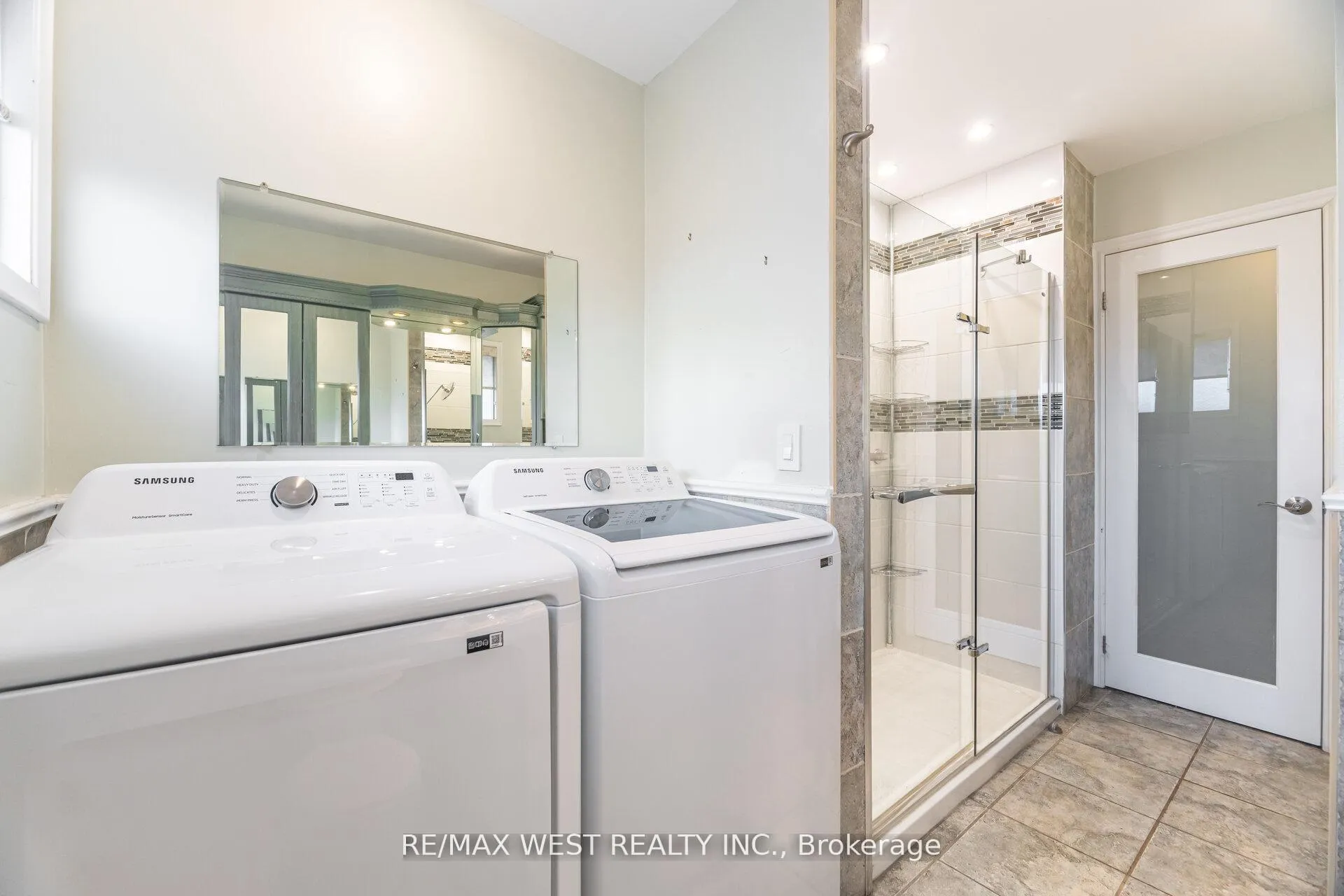 Photo 15 of 47 Elizabeth Street, Caledon, Bolton West — HOMEH
