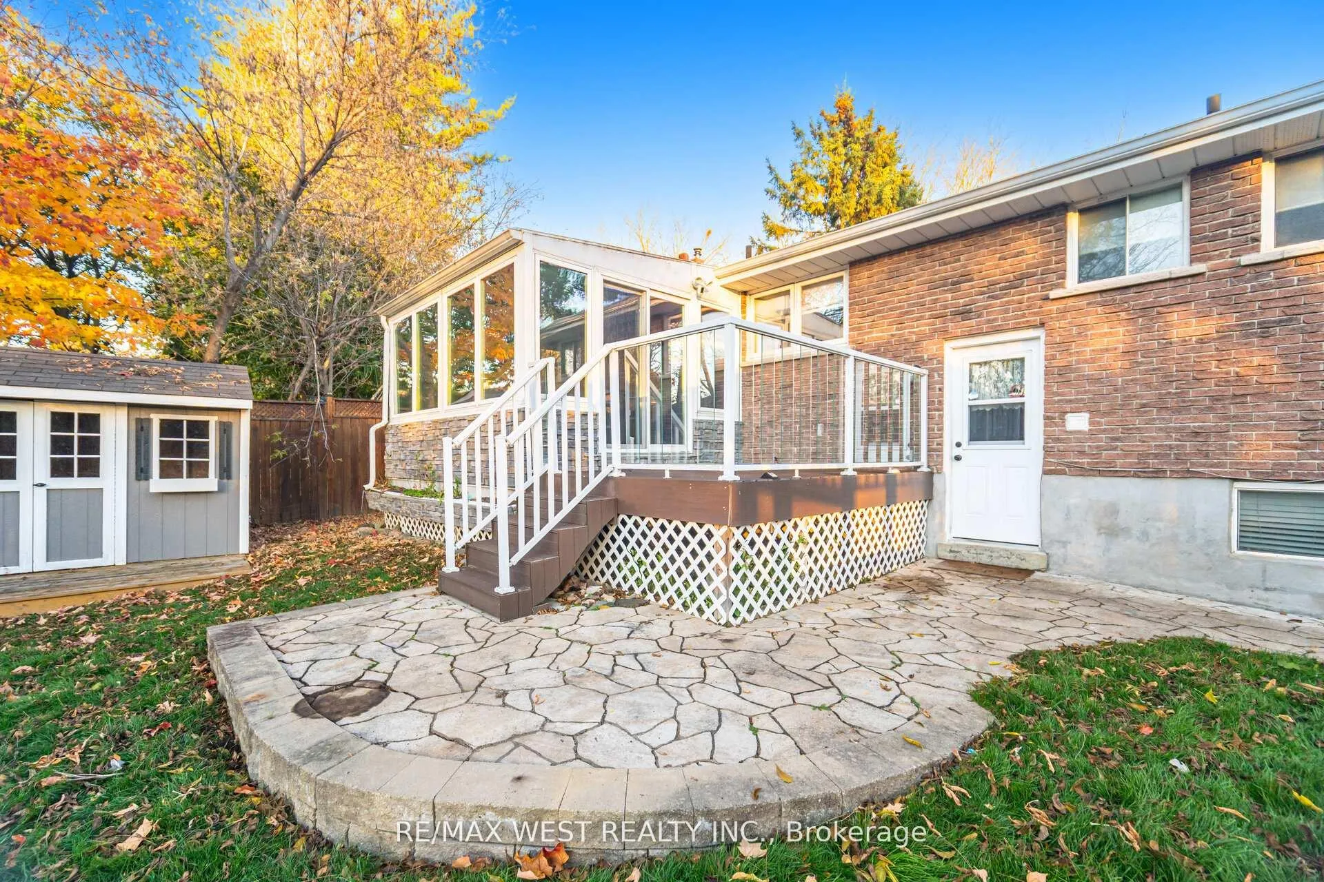 Photo 23 of 47 Elizabeth Street, Caledon, Bolton West — HOMEH