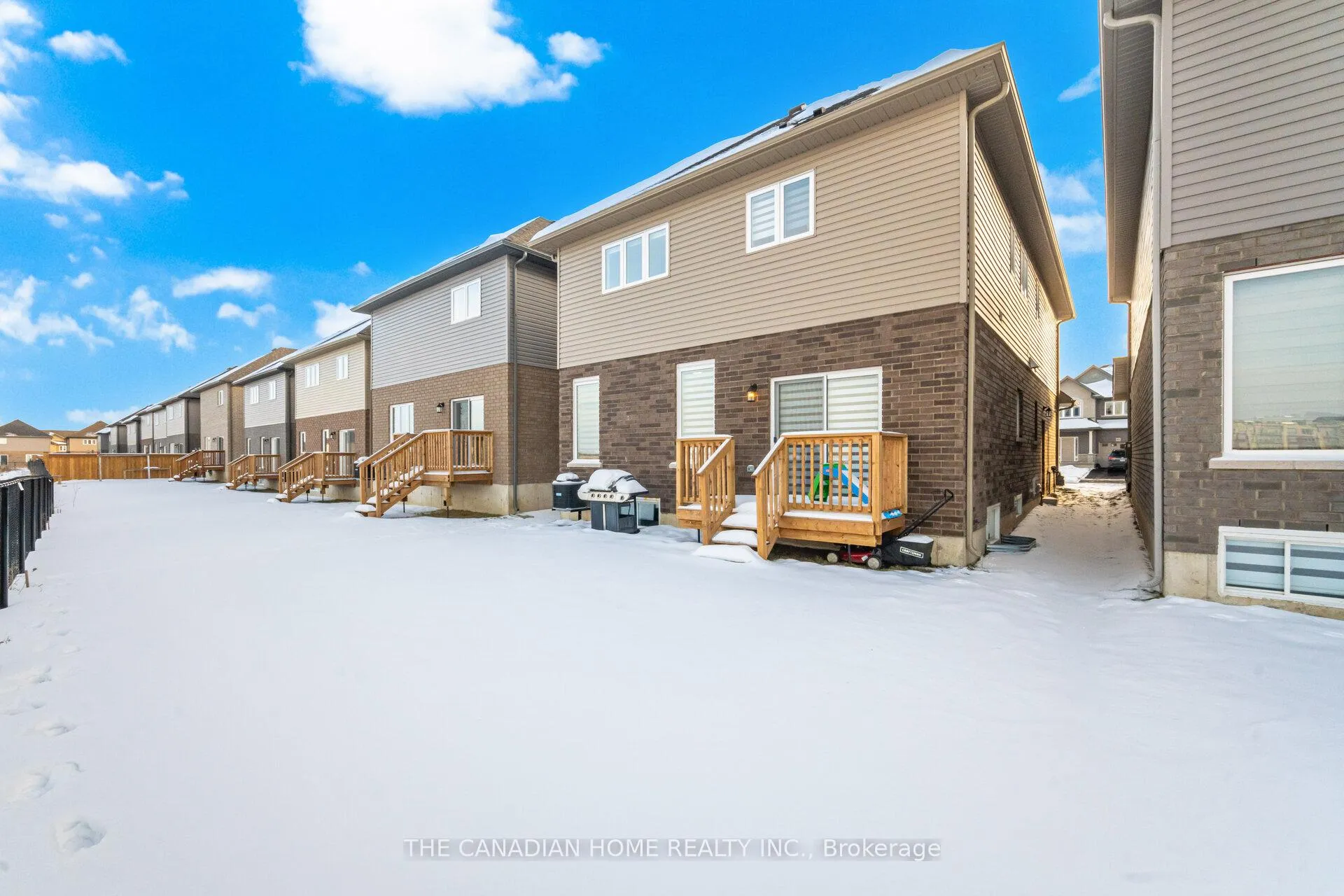 Photo 49 of 180 Cittadella Boulevard, Hamilton, Hannon — HOMEH