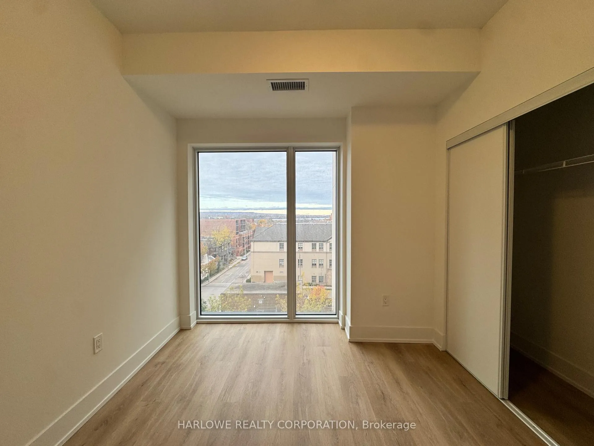 Photo 8 of Unit 506, 206 King Street W, Hamilton, Central — HOMEH