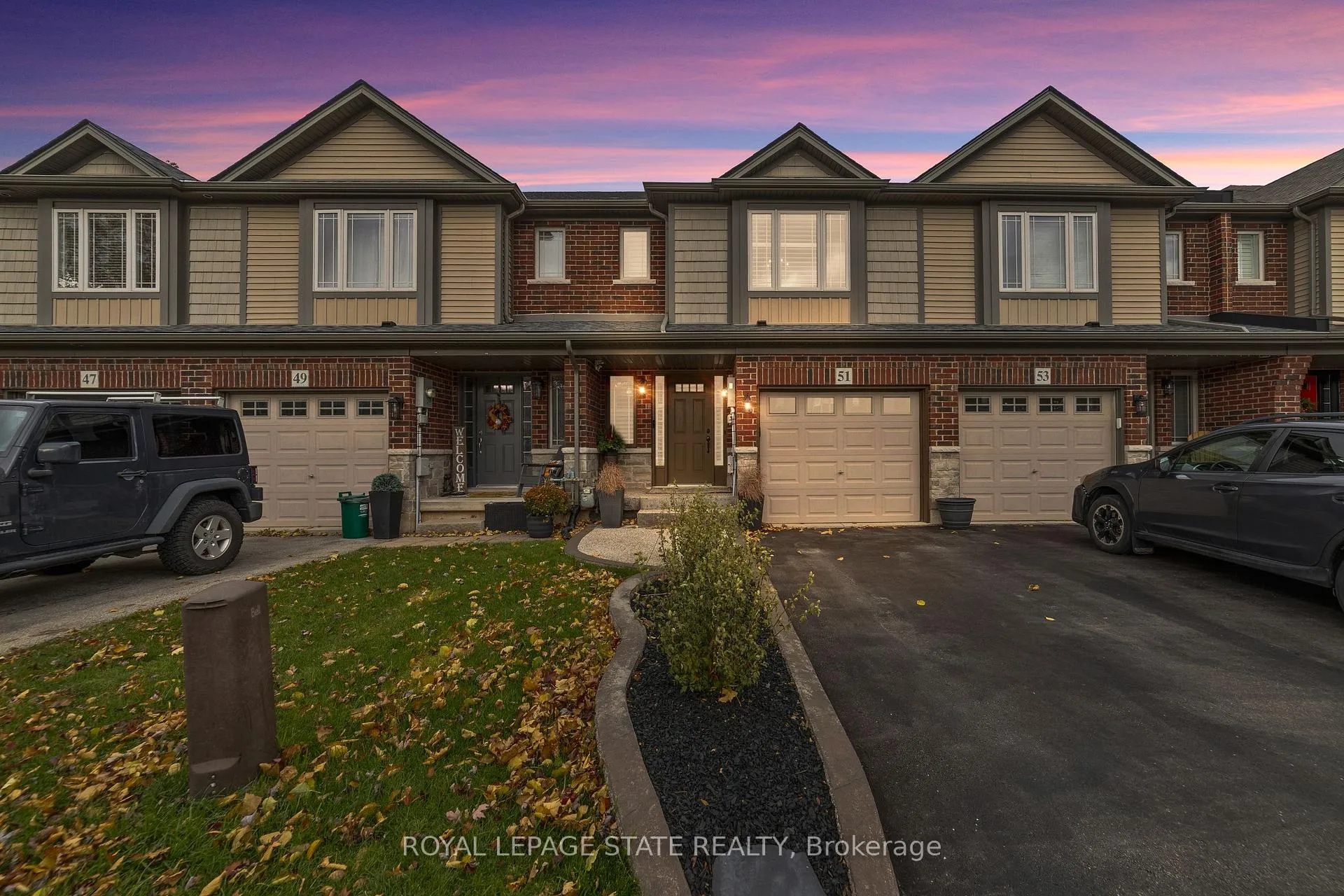 Photo 4 of 51 Cedar Street, Grimsby, Grimsby West — HOMEH