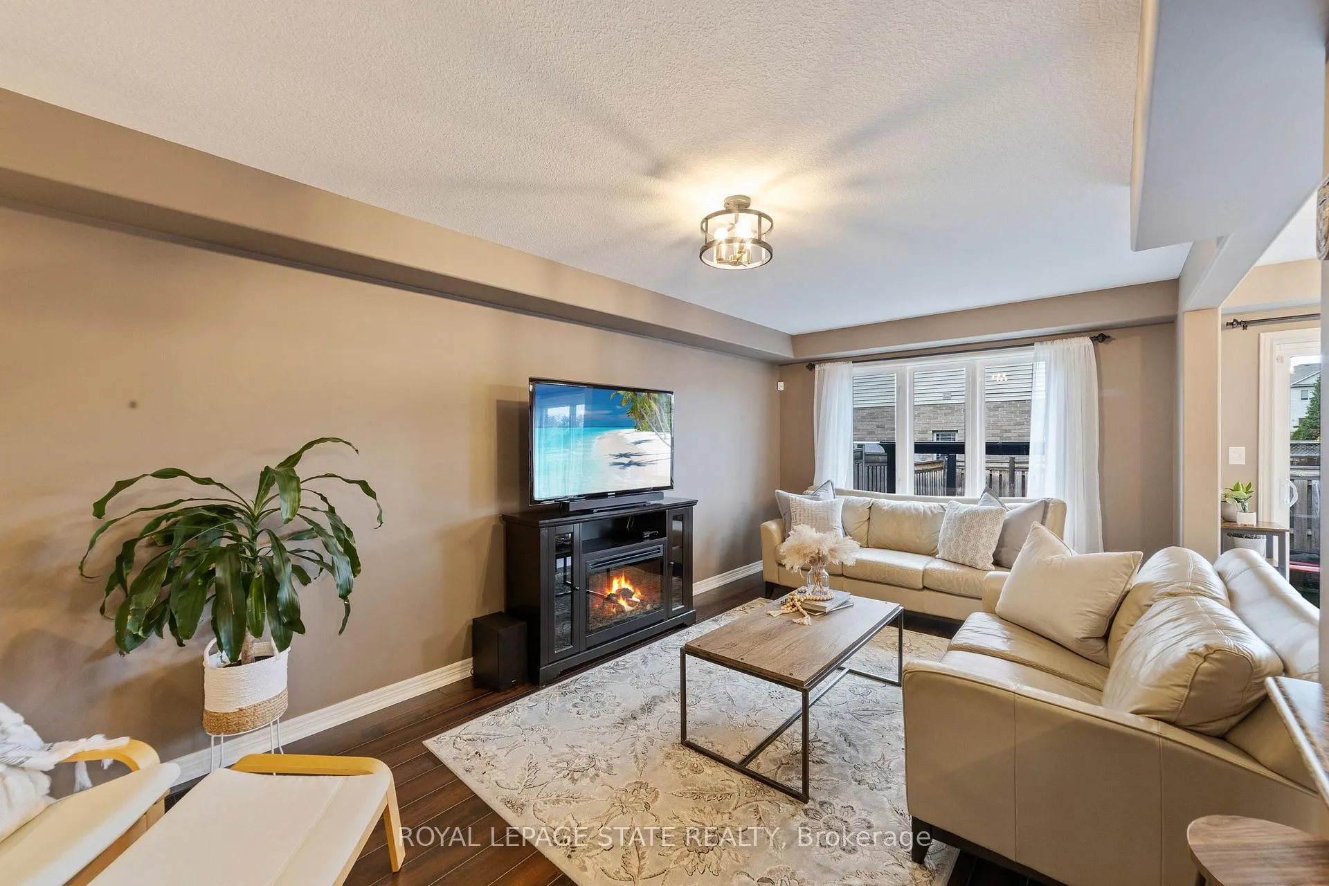 Photo 67 of 51 Cedar Street, Grimsby, Grimsby West — HOMEH