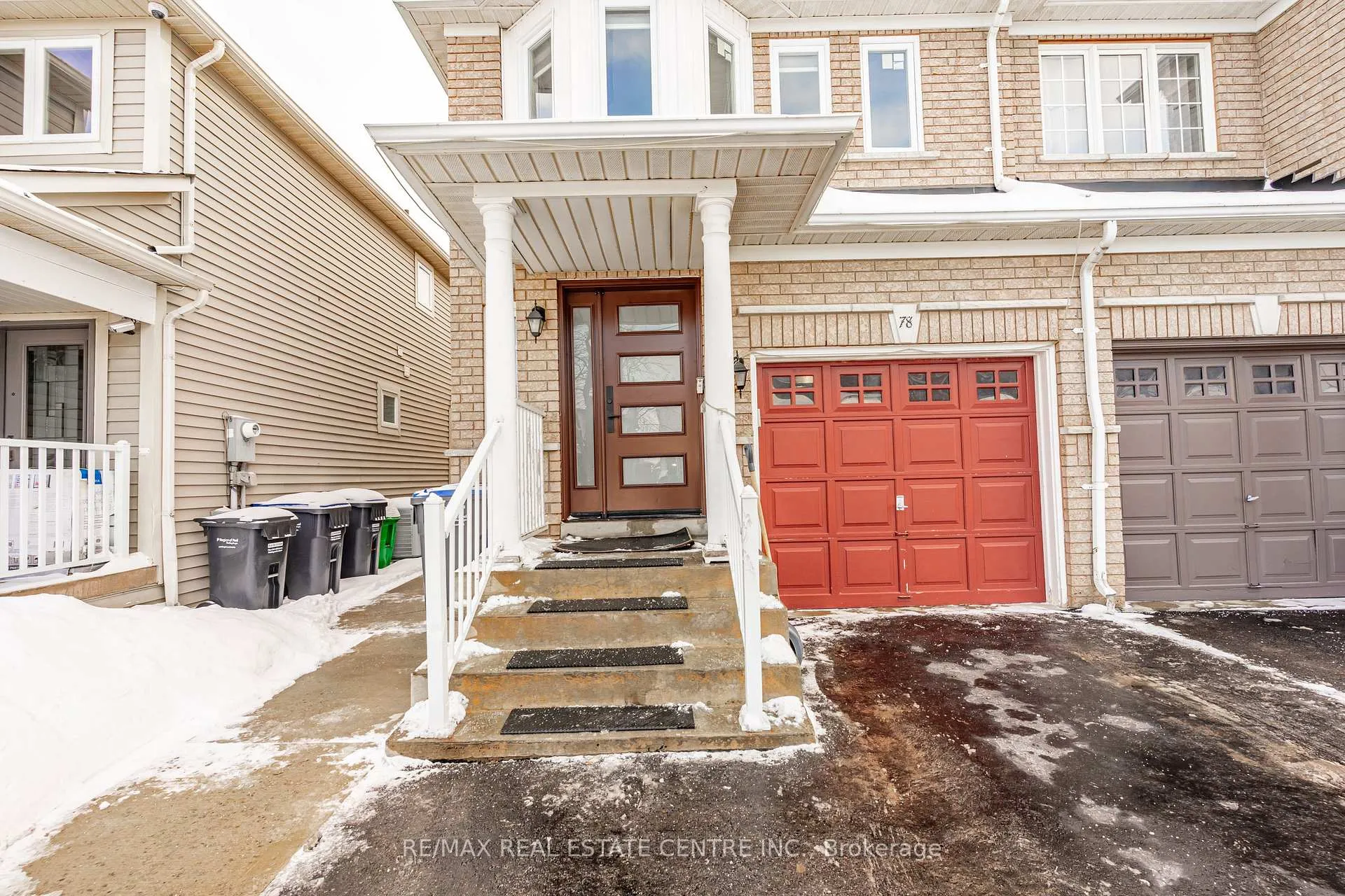 Photo 3 of 78 Tiller Trail, Brampton, Fletcher's Creek Village — HOMEH