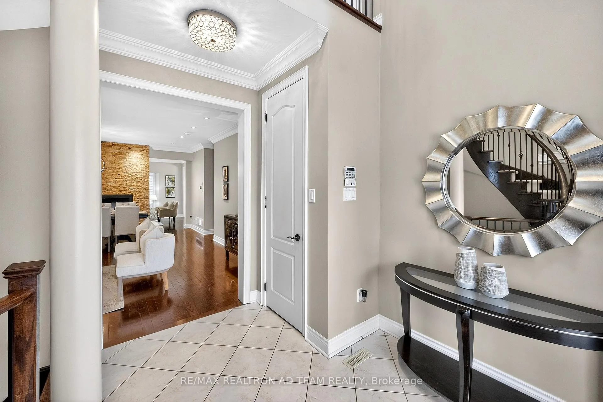 Photo 8 of 27 Darlet Avenue, Ajax, Northeast Ajax — HOMEH