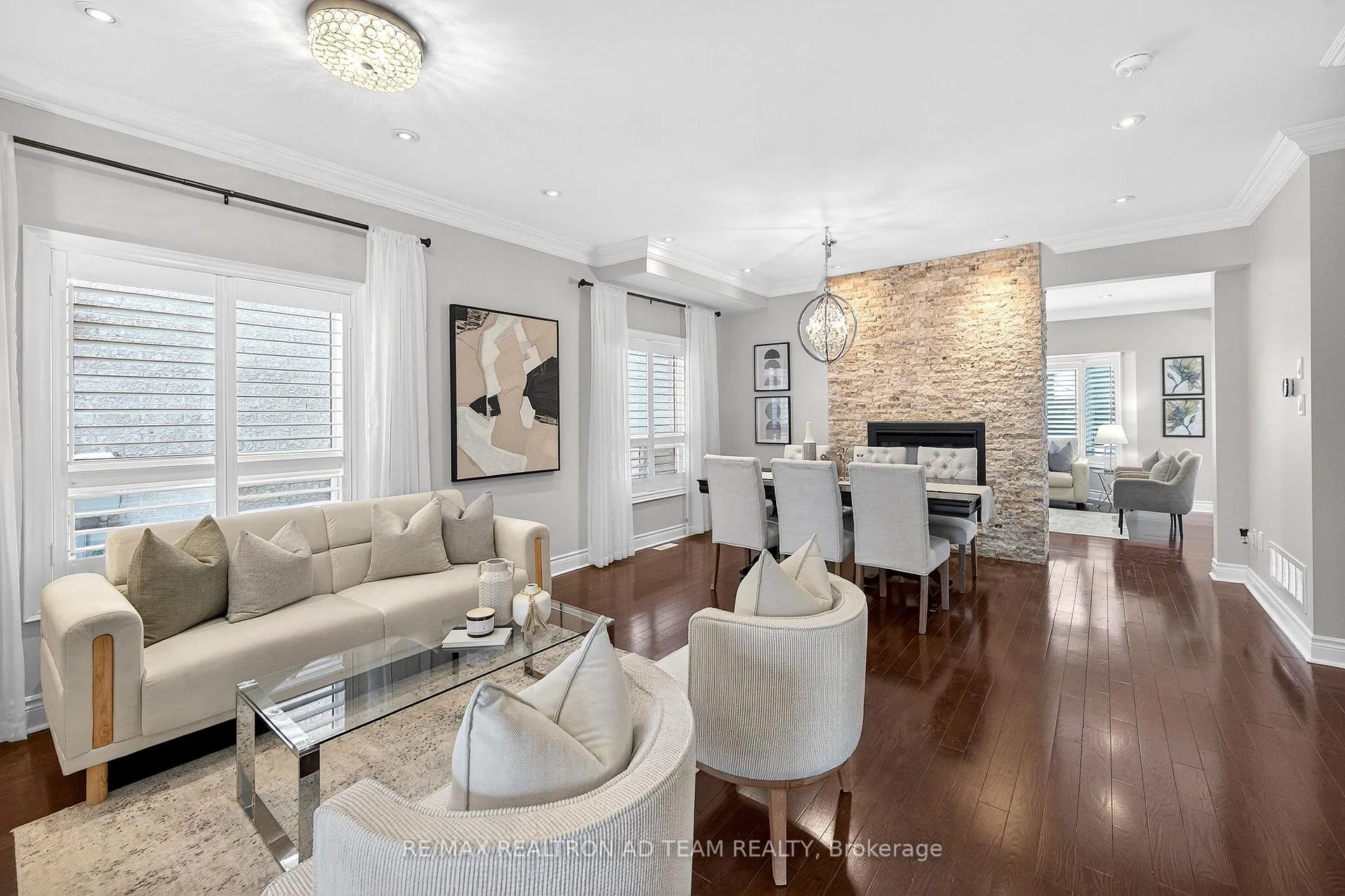 Photo 10 of 27 Darlet Avenue, Ajax, Northeast Ajax — HOMEH