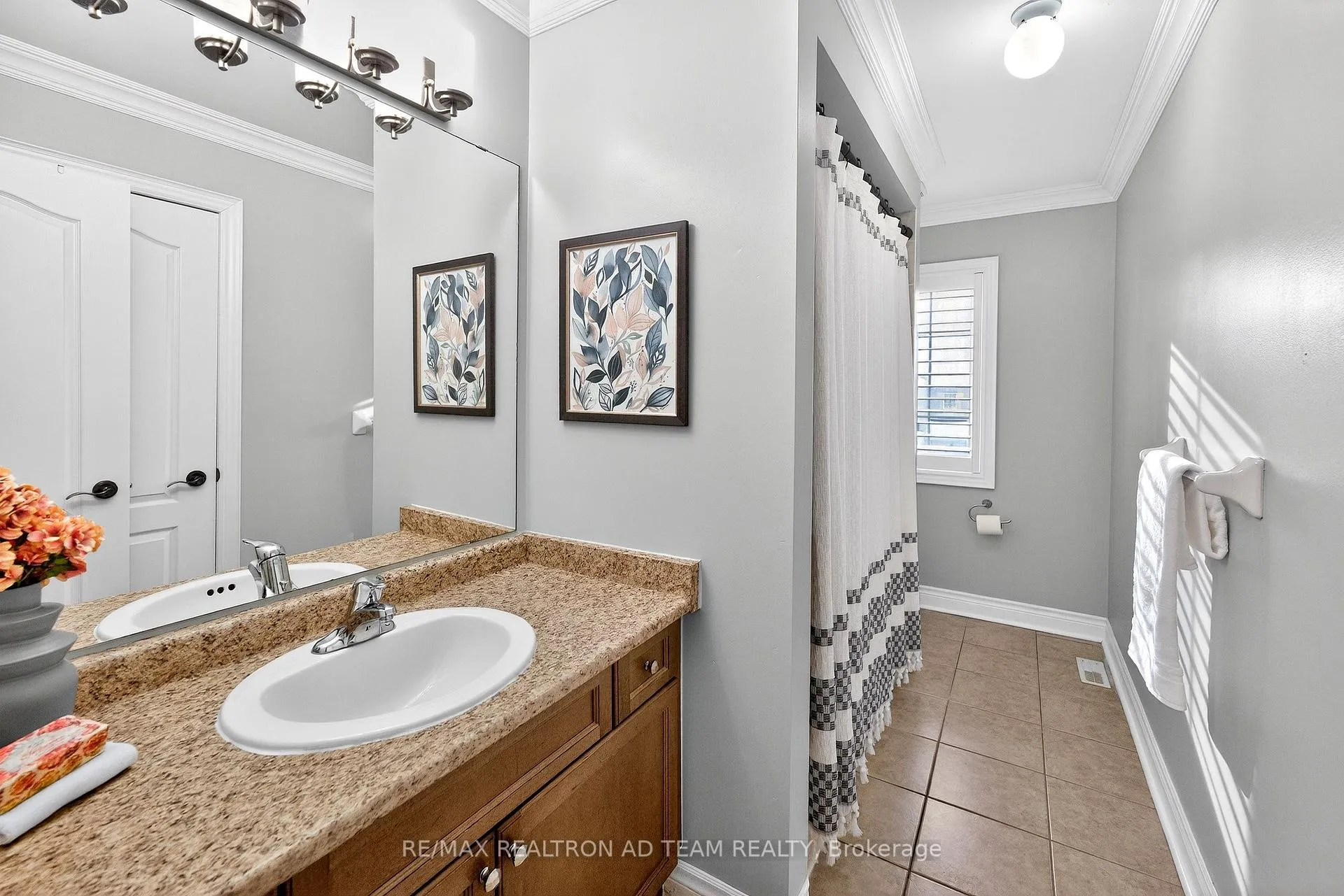 Photo 32 of 27 Darlet Avenue, Ajax, Northeast Ajax — HOMEH