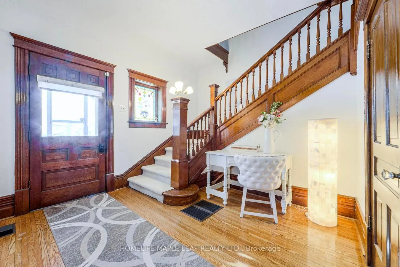 Photo 4 of 322 Main Street E, Shelburne — HOMEH