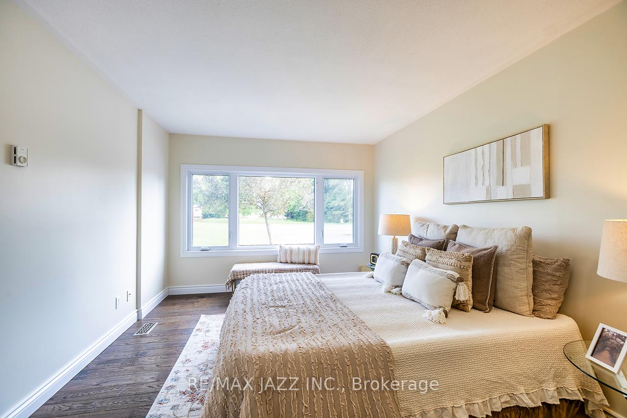 Photo 11 of 2144 Highway #2, Clarington, Rural Clarington — HOMEH