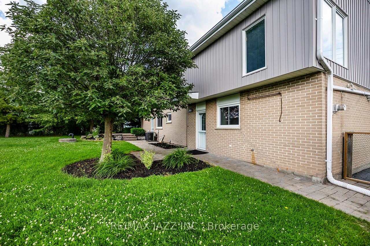 Photo 32 of 2144 Highway #2, Clarington, Rural Clarington — HOMEH