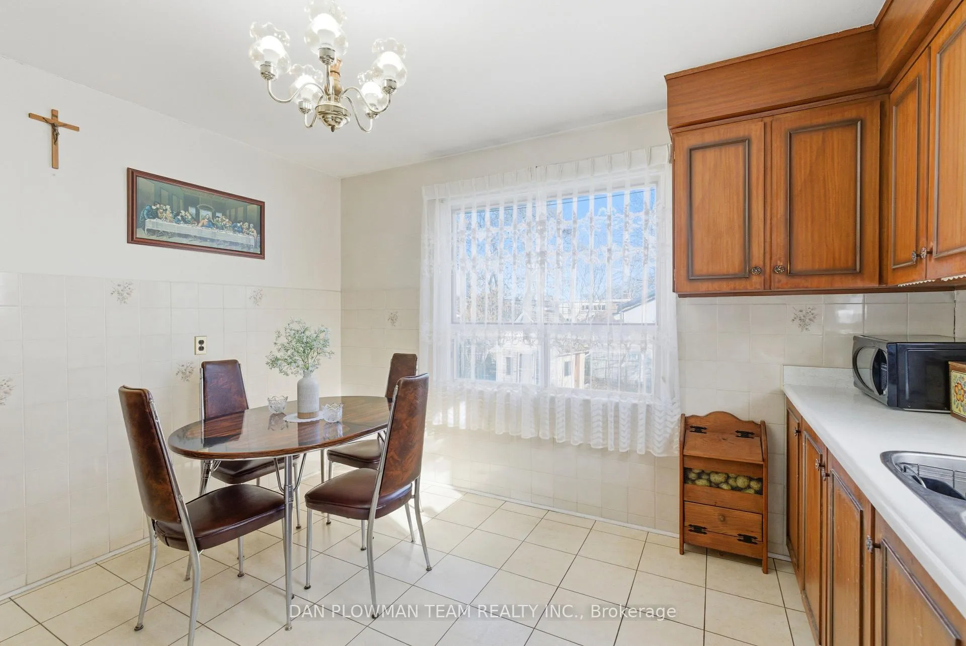 Photo 9 of 199 Chadburn Street, Oshawa, Central — HOMEH
