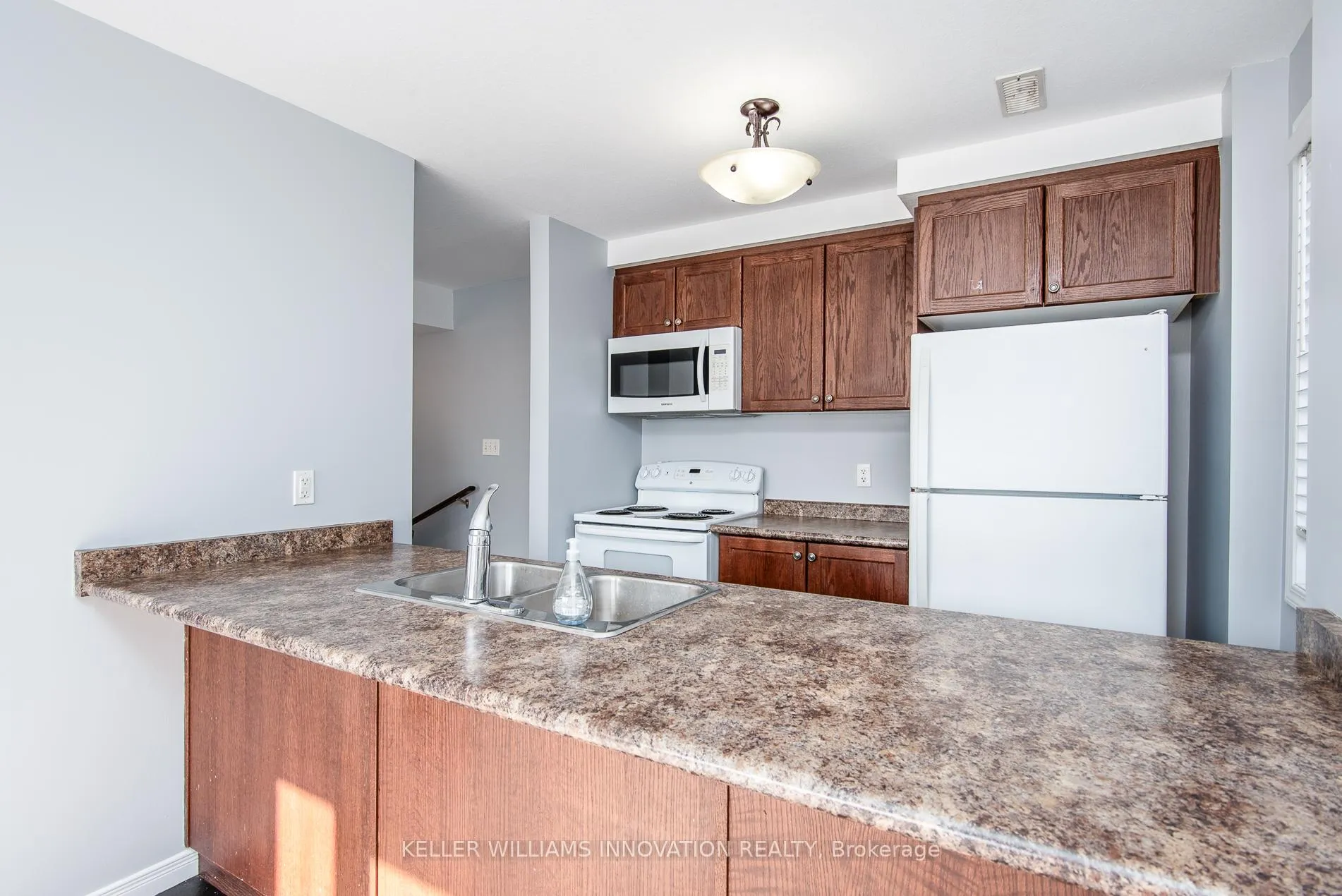 Photo 15 of Unit E, 234 Rachel Crescent E, Kitchener — HOMEH