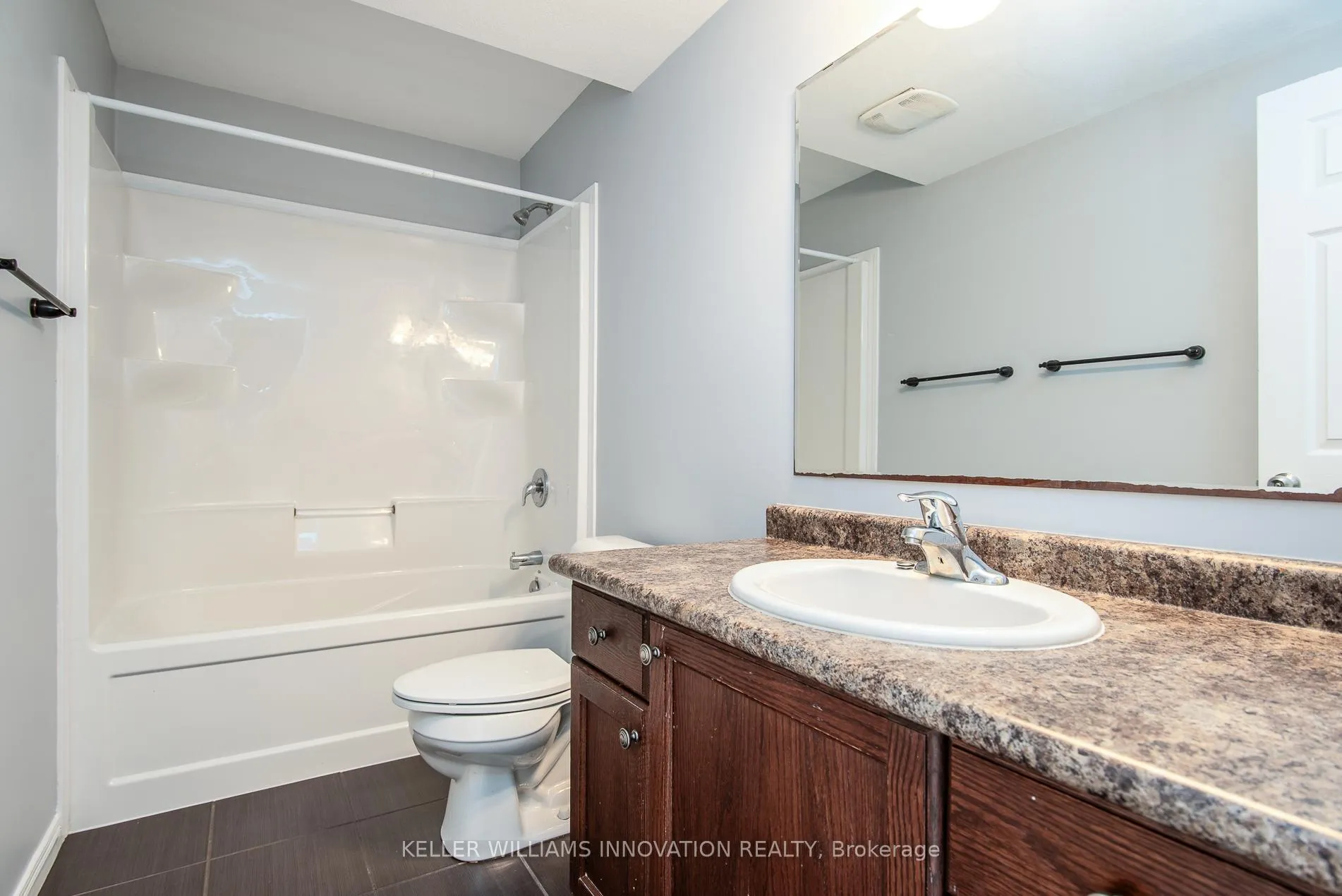Photo 22 of Unit E, 234 Rachel Crescent E, Kitchener — HOMEH