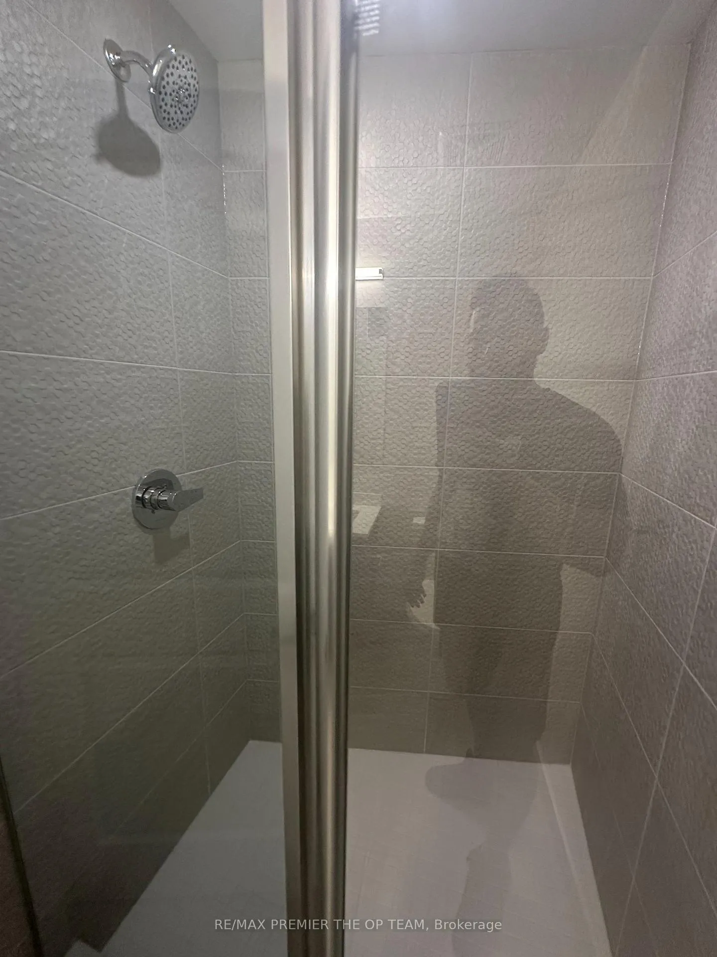 Photo 10 of Unit 403, 30 Upper Mall Way, Vaughan, Brownridge — HOMEH