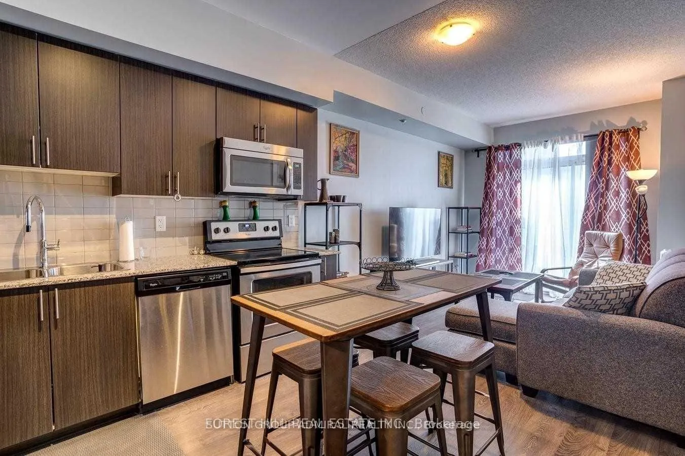 Photo 2 of Unit 327, 7900 Bathurst Street, Vaughan, Beverley Glen — HOMEH