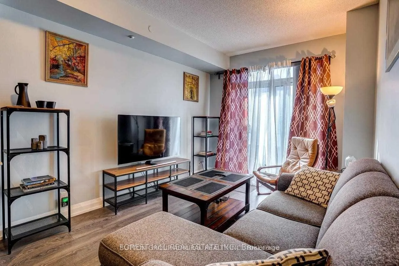 Photo 3 of Unit 327, 7900 Bathurst Street, Vaughan, Beverley Glen — HOMEH