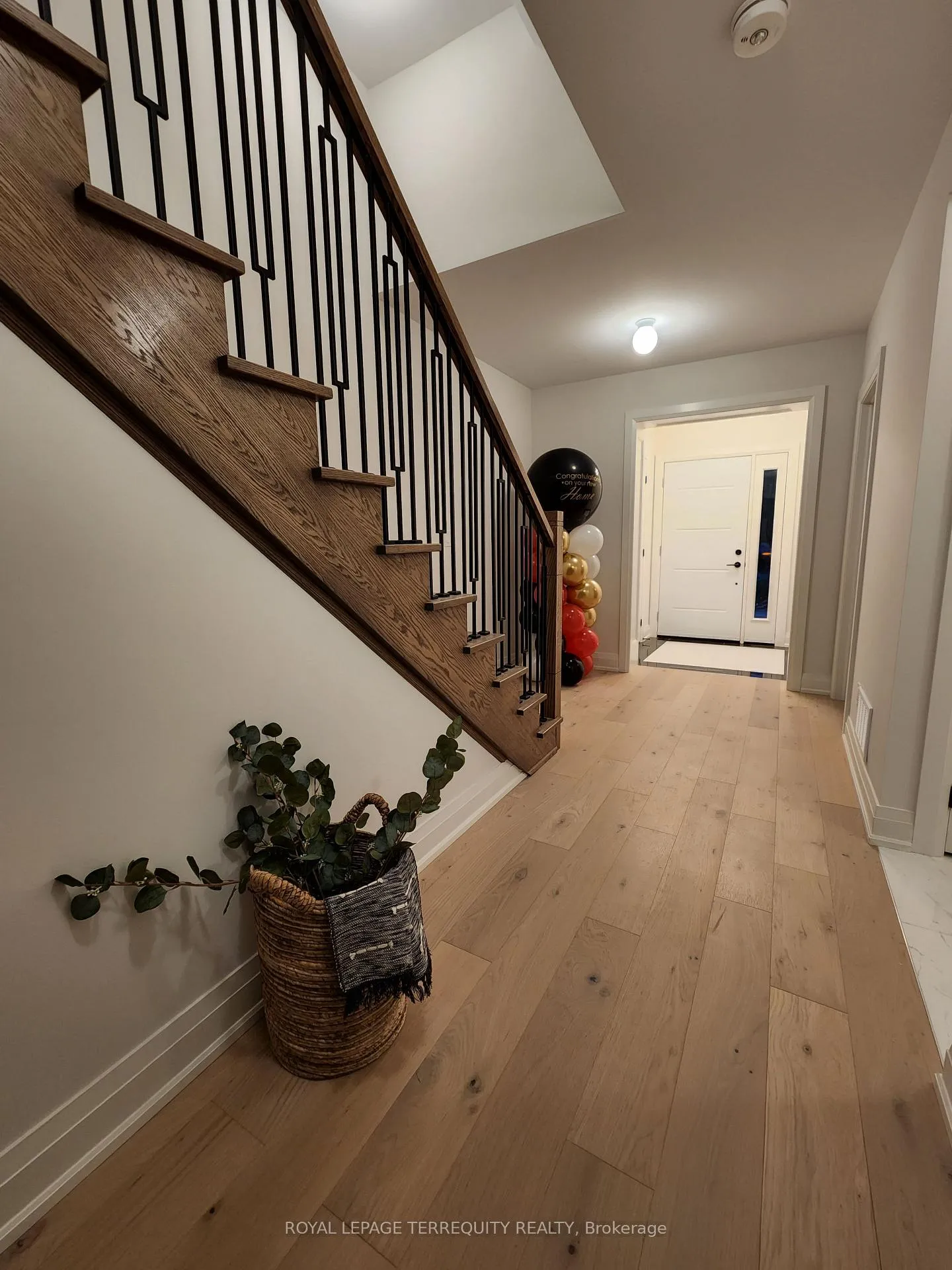 Photo 4 of 1832 Stallion Chase, Pickering, Highbush — HOMEH