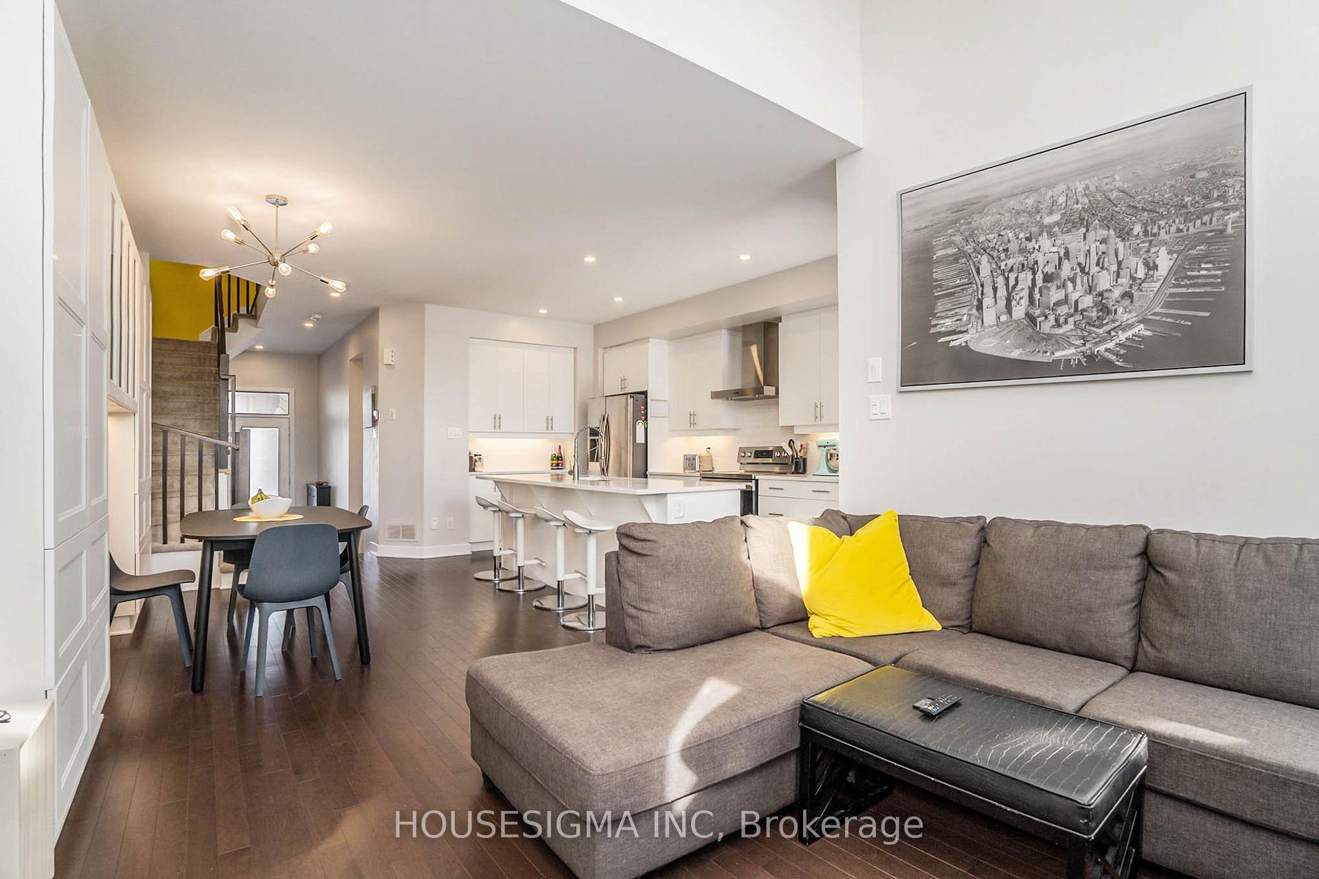 Photo 7 of 428 Markdale Terrace, Ottawa, Riverside South/Gloucester Glen — HOMEH