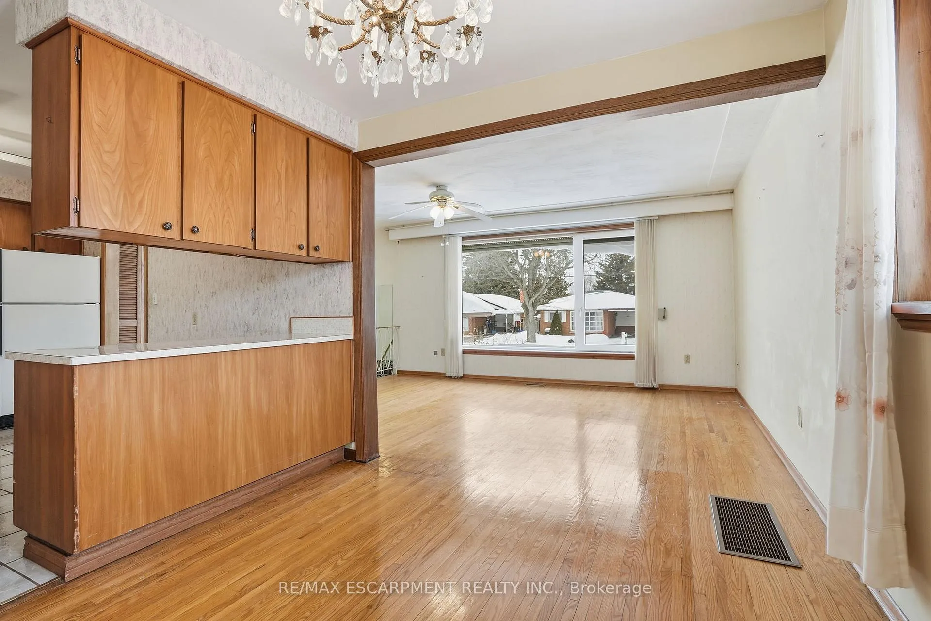 Photo 9 of 63 Marlowe Drive, Hamilton, Rolston — HOMEH