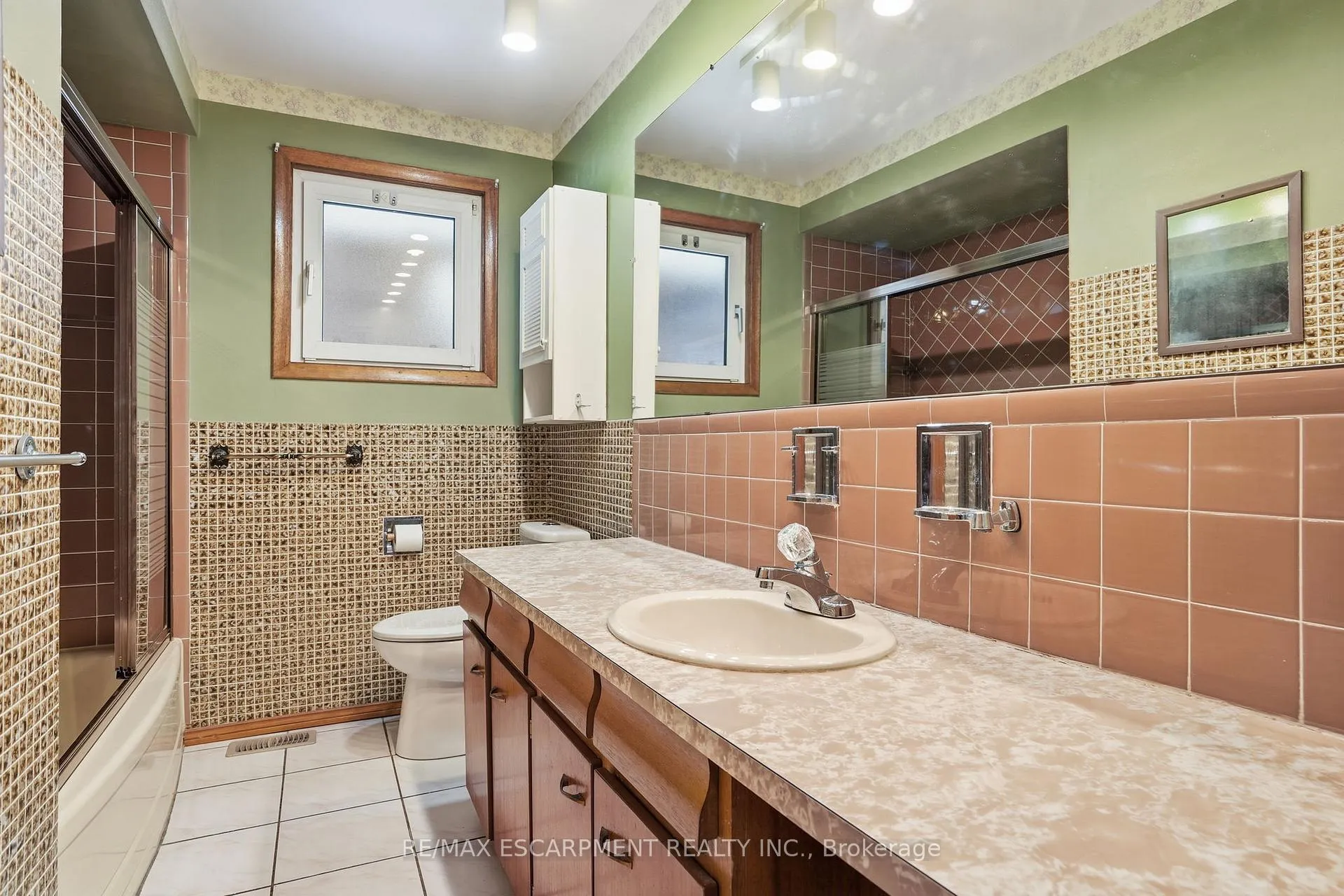 Photo 21 of 63 Marlowe Drive, Hamilton, Rolston — HOMEH