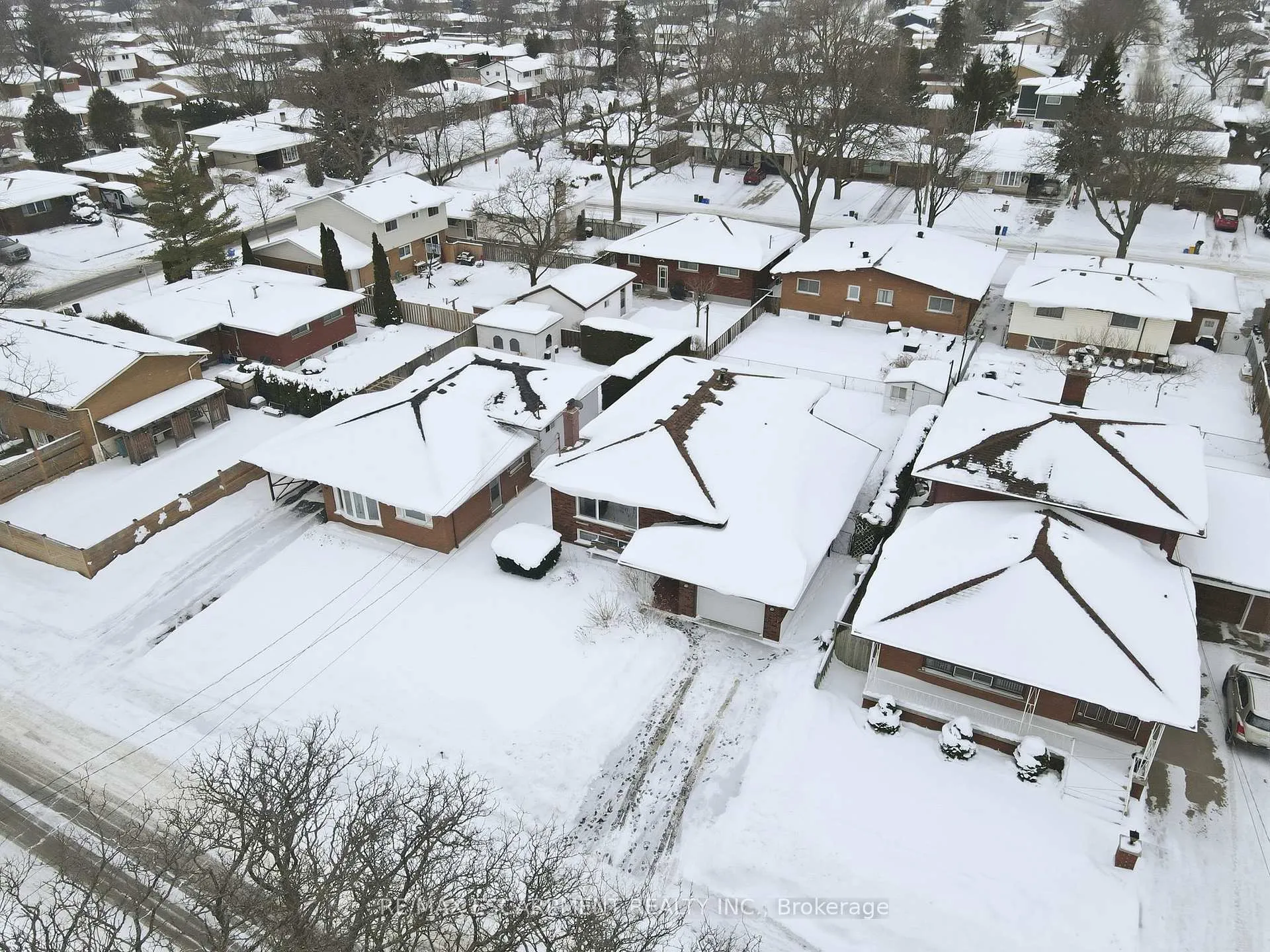 Photo 39 of 63 Marlowe Drive, Hamilton, Rolston — HOMEH