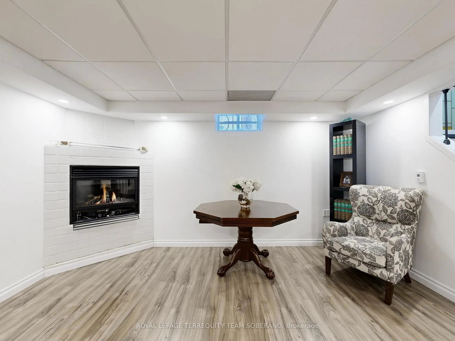 Photo 43 of 121 Adventure Crescent, Vaughan, Vellore Village — HOMEH