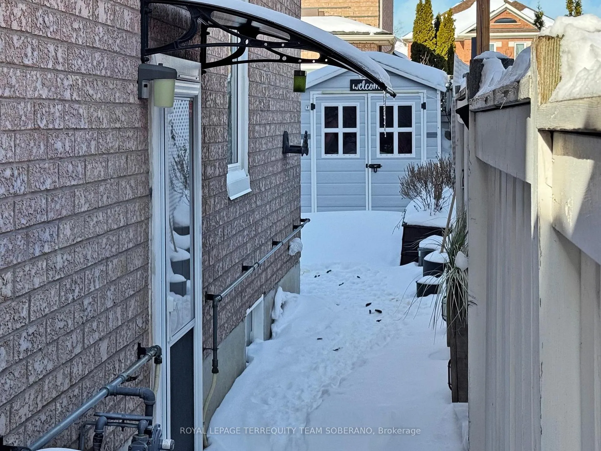 Photo 48 of 121 Adventure Crescent, Vaughan, Vellore Village — HOMEH