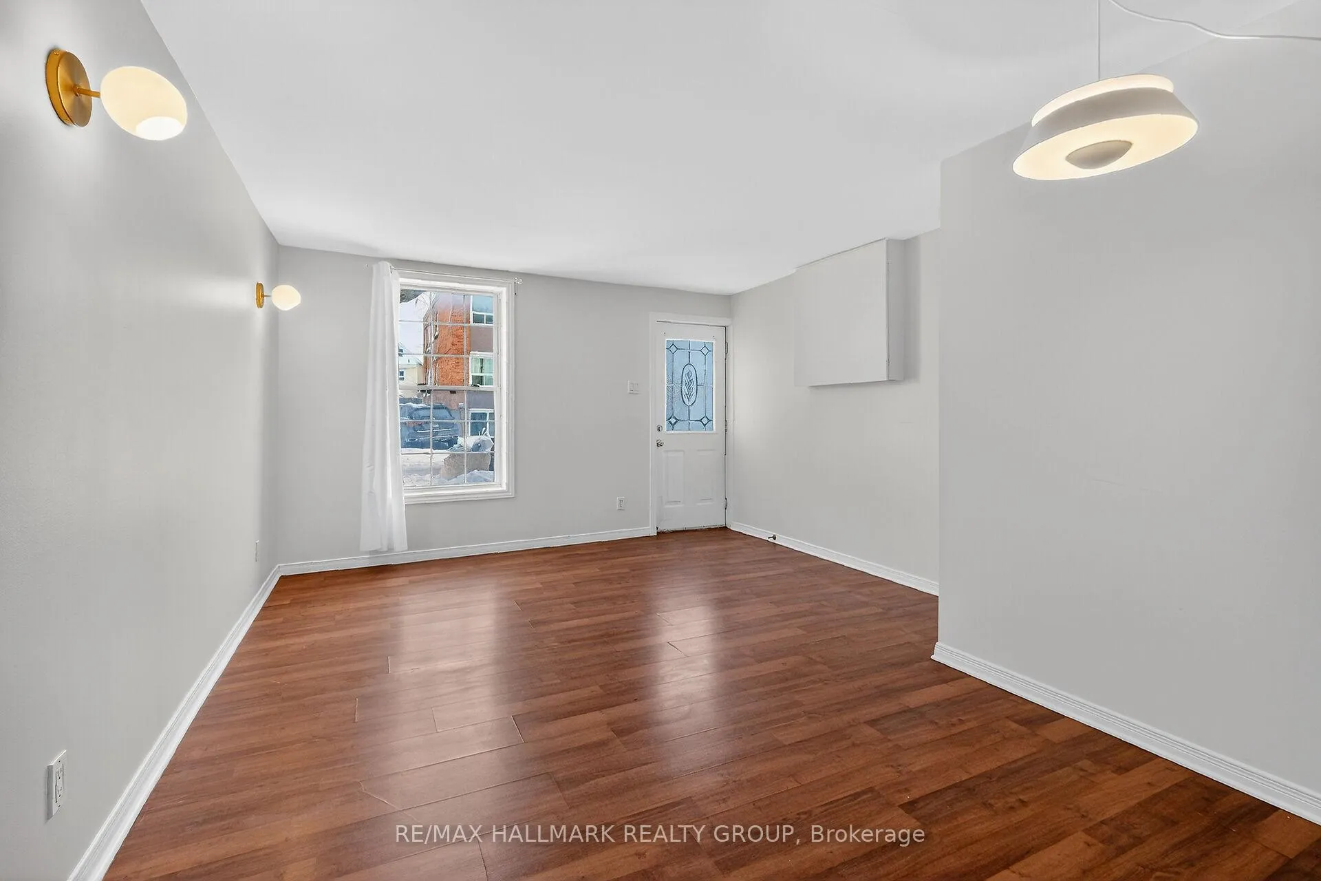Photo 13 of 293 St Andrew Street, Ottawa, Lower Town — HOMEH