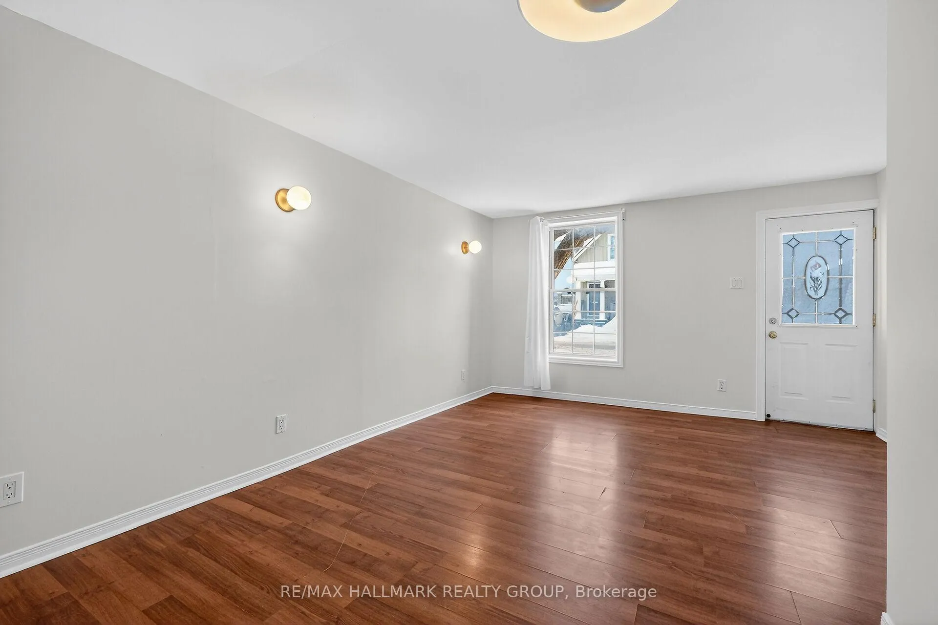 Photo 14 of 293 St Andrew Street, Ottawa, Lower Town — HOMEH