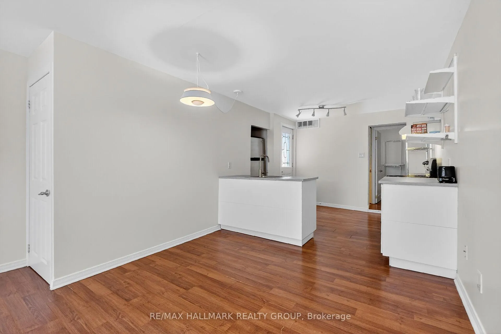 Photo 18 of 293 St Andrew Street, Ottawa, Lower Town — HOMEH