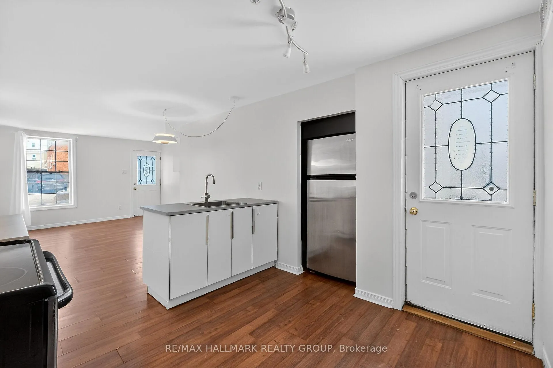 Photo 23 of 293 St Andrew Street, Ottawa, Lower Town — HOMEH