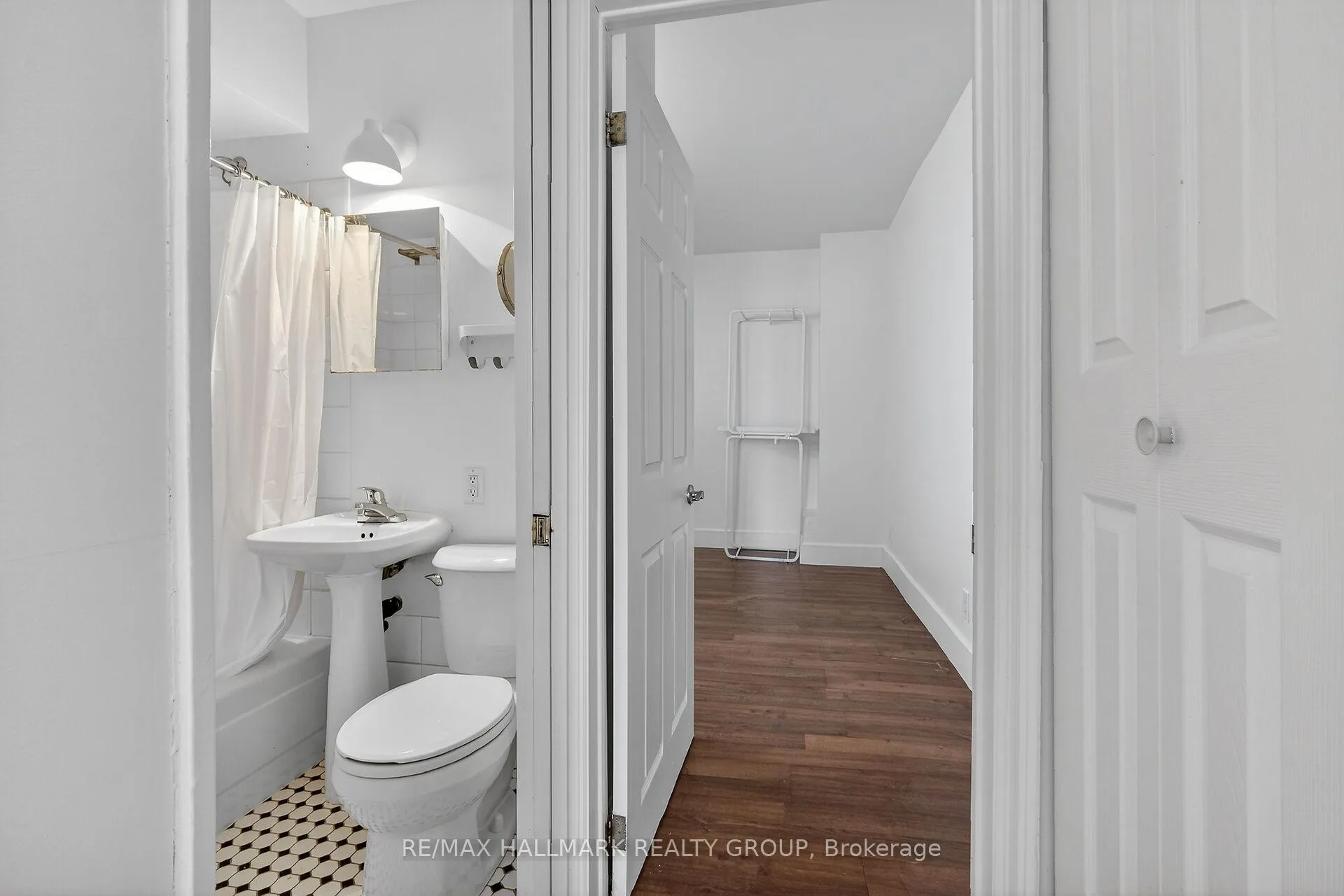 Photo 24 of 293 St Andrew Street, Ottawa, Lower Town — HOMEH
