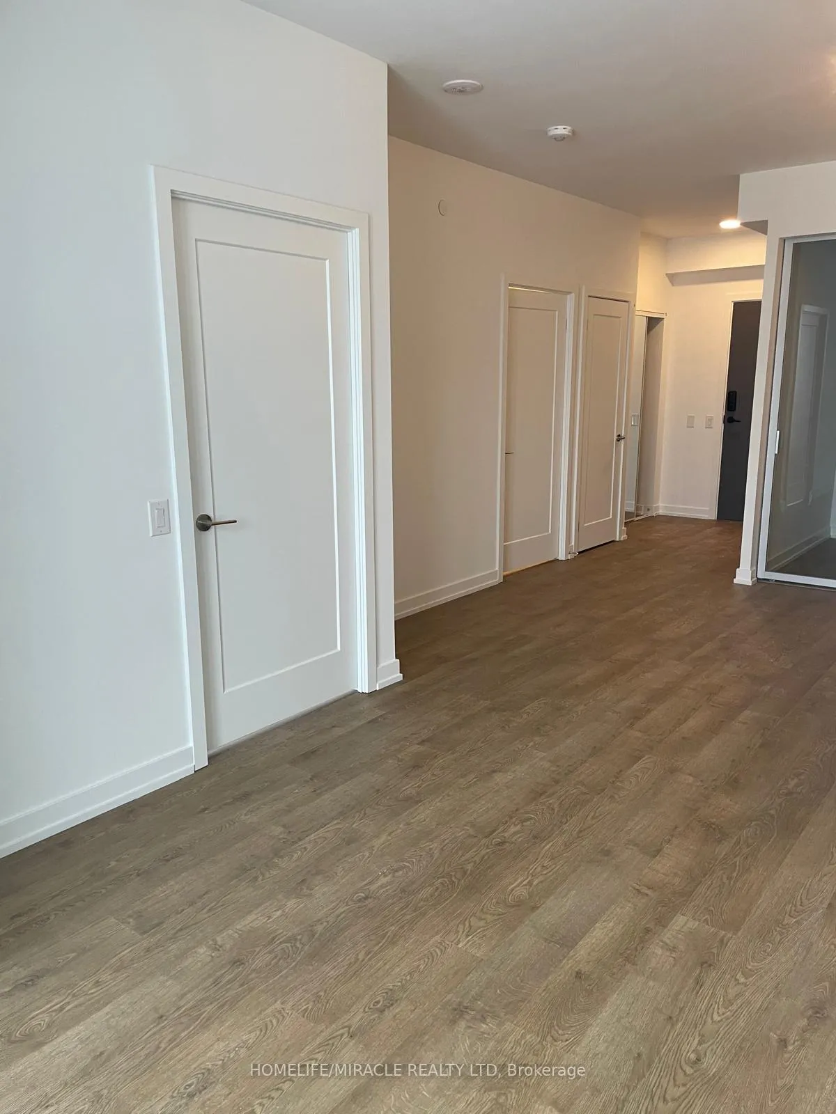 Photo 4 of Unit B-907, 9751 Markham Road, Markham, Greensborough — HOMEH